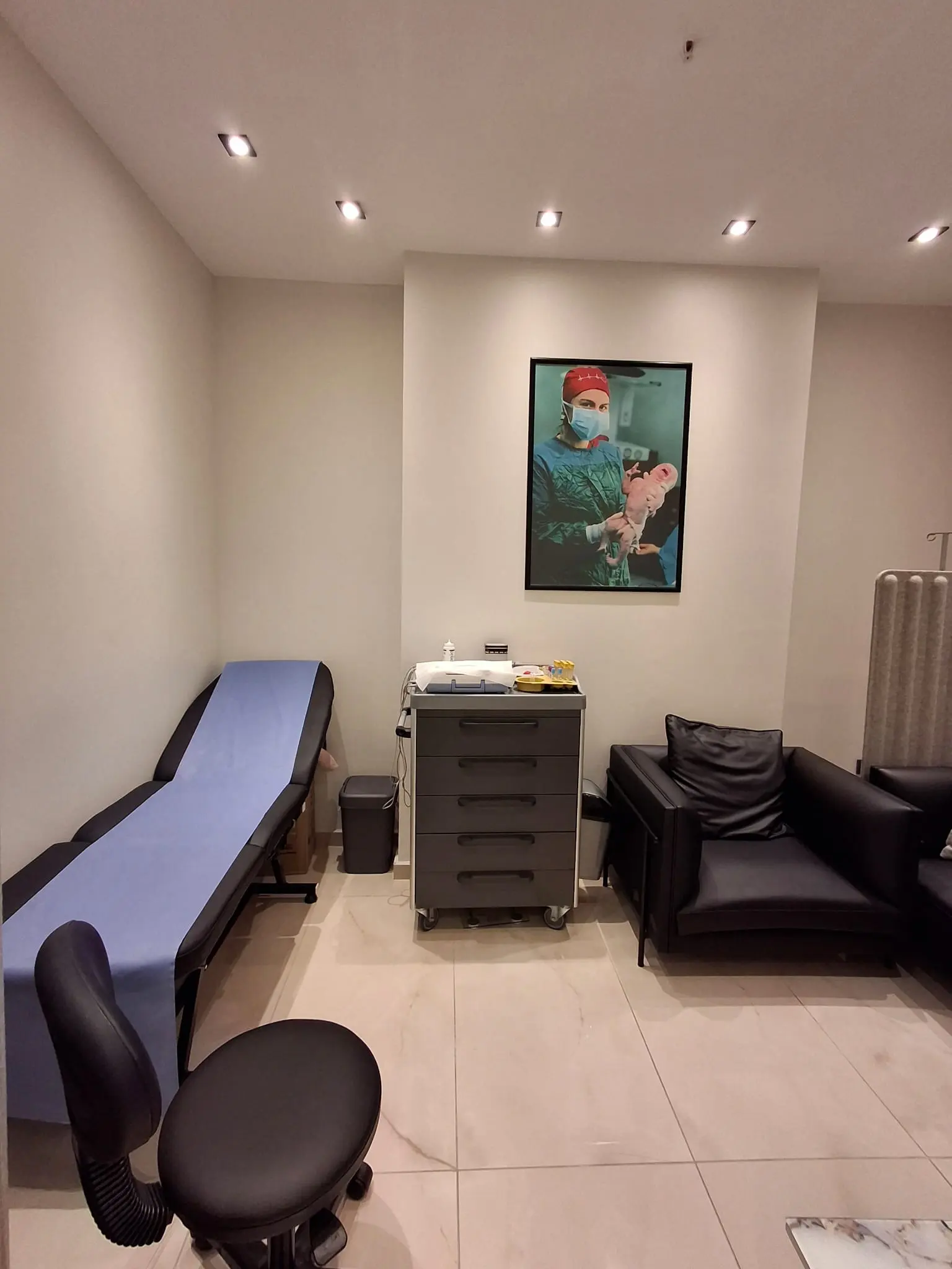 Von der Klinik bereitgestelltes Foto von Dr. Miray Sekkin Eser