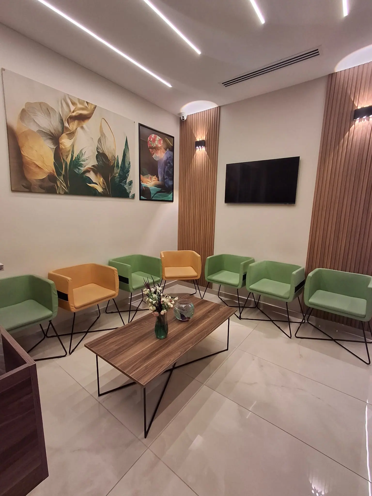 Von der Klinik bereitgestelltes Foto von Dr. Miray Sekkin Eser