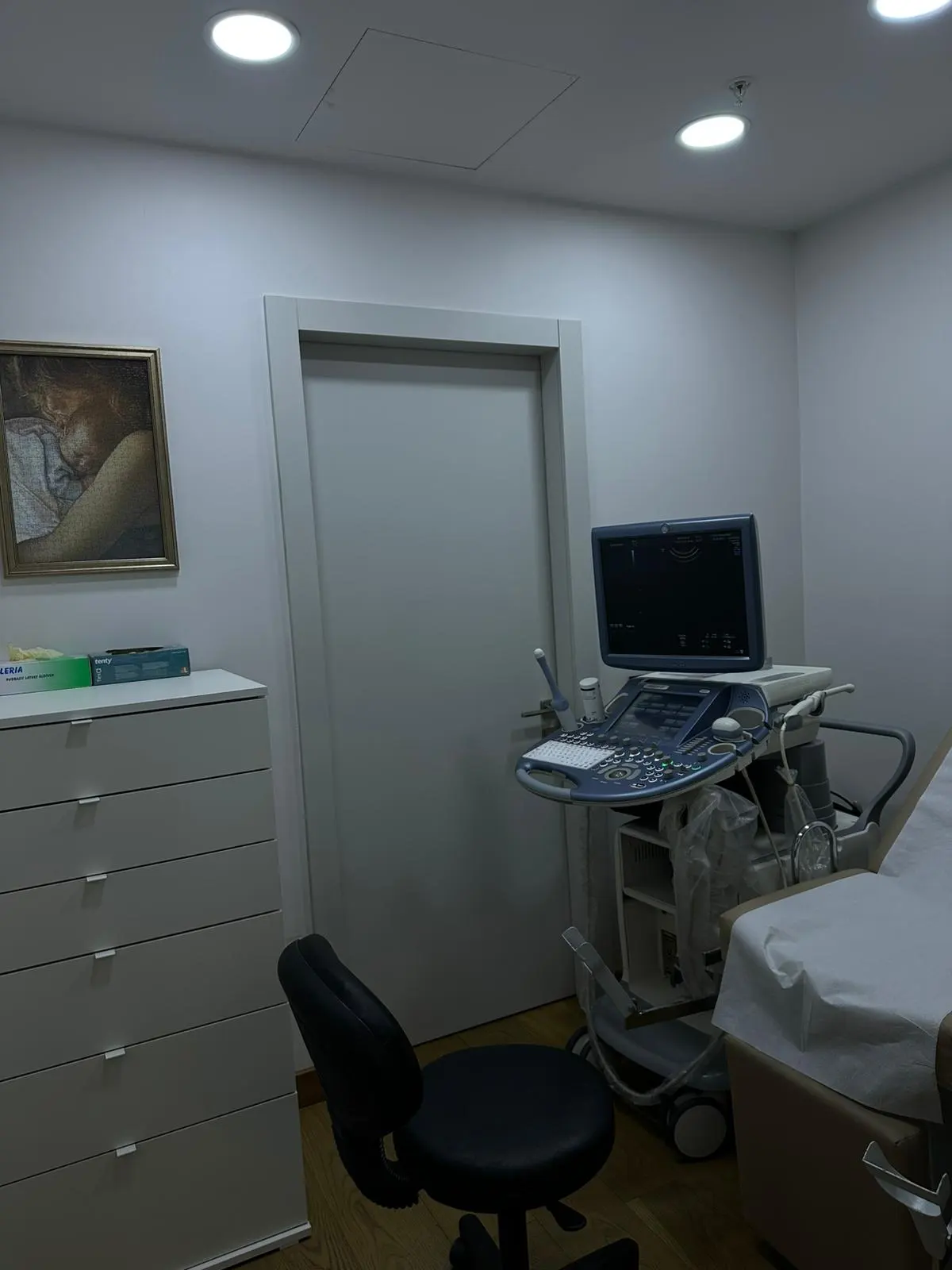 Clinic-provided photograph of Prof. Dr Remzi Abalı