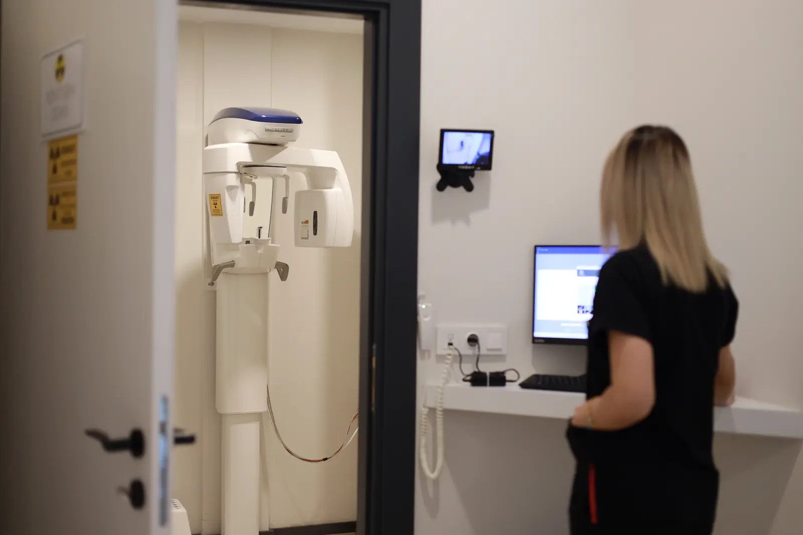 Clinic-provided photograph of İdadent Dental Clinic