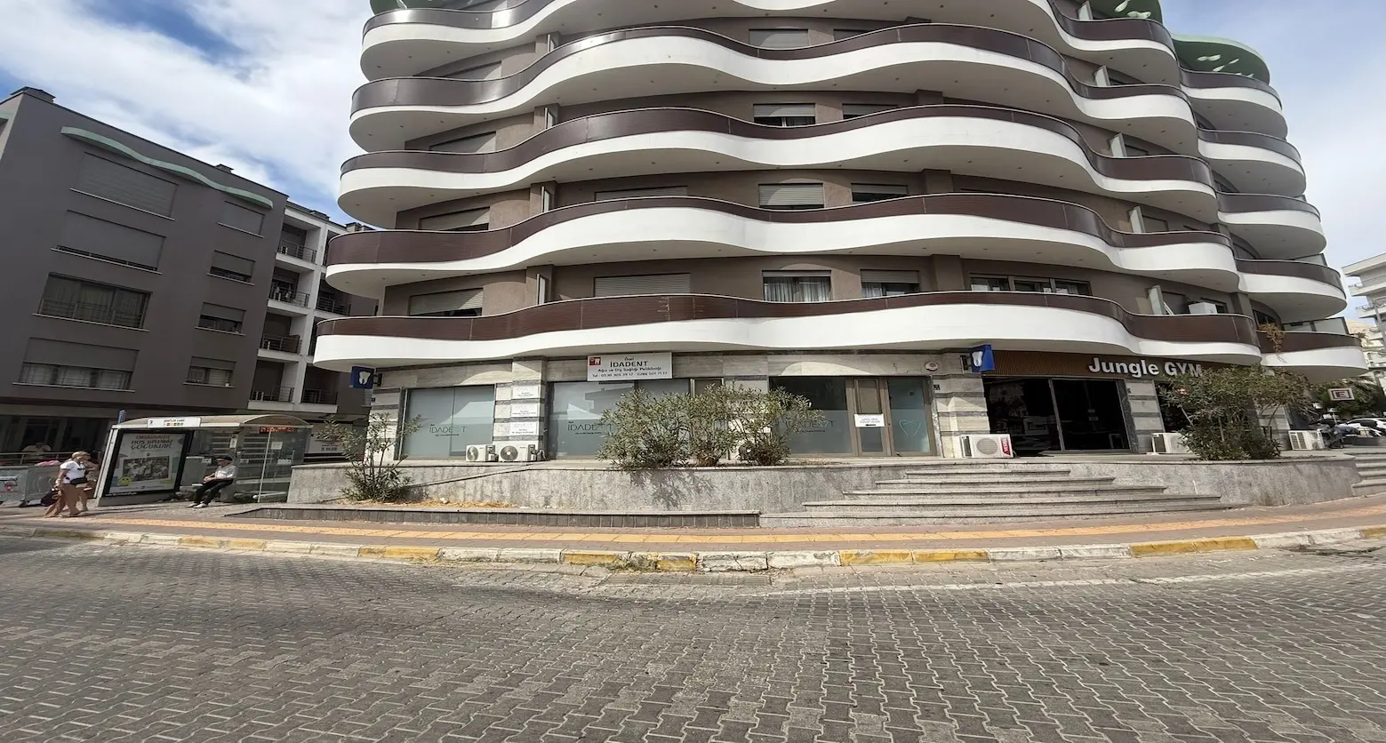Clinic-provided photograph of İdadent Dental Clinic