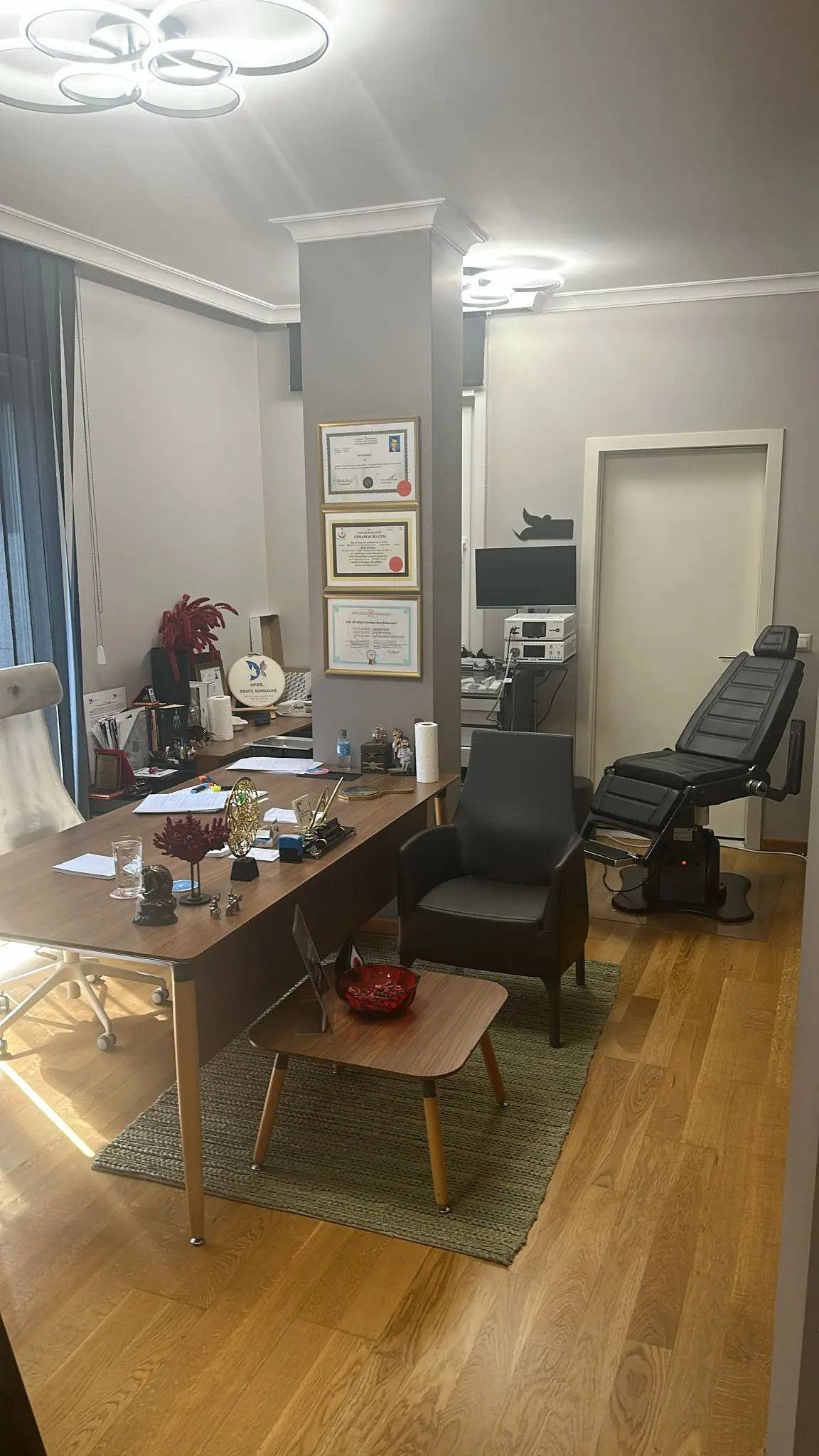 Clinic-provided photograph of Dr Deniz Korkmaz