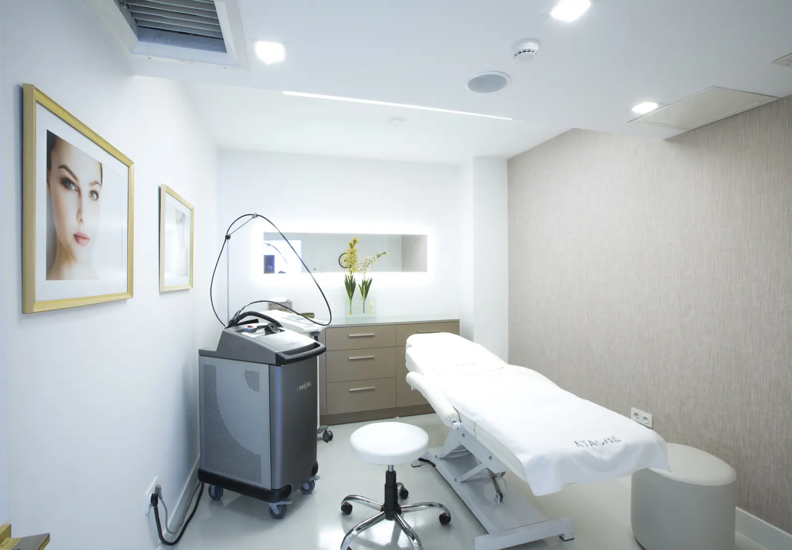 Clinic-provided photograph of Dr Arda Katırcıoğlu