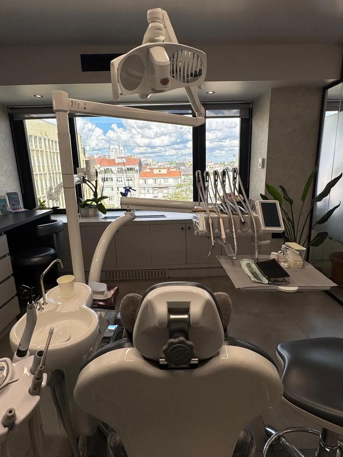 Clinic-provided photograph of Dr Çağrı Altuntaş