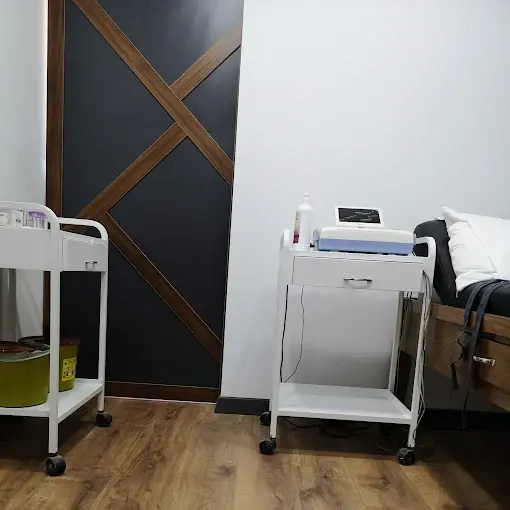 Clinic-provided photograph of Dr Eser Ağar