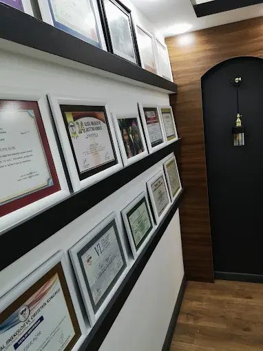 Clinic-provided photograph of Dr Eser Ağar