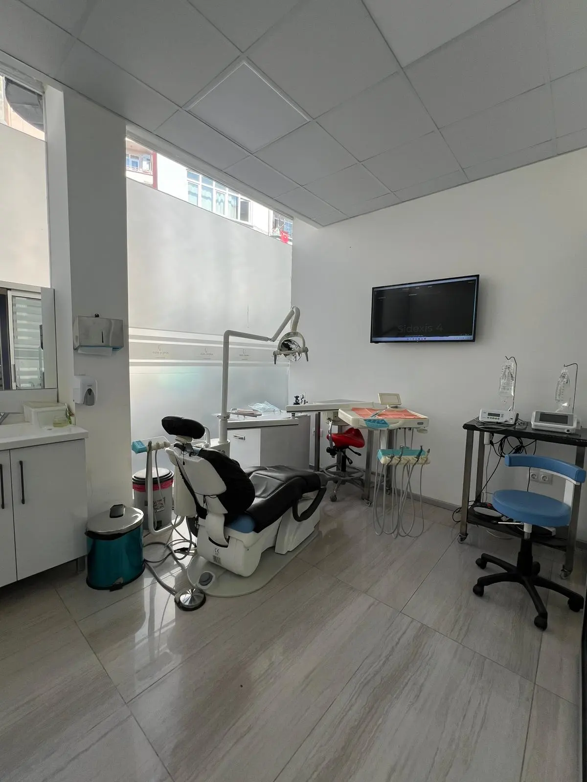 Clinic-provided photograph of Dişpol Dental Clinic