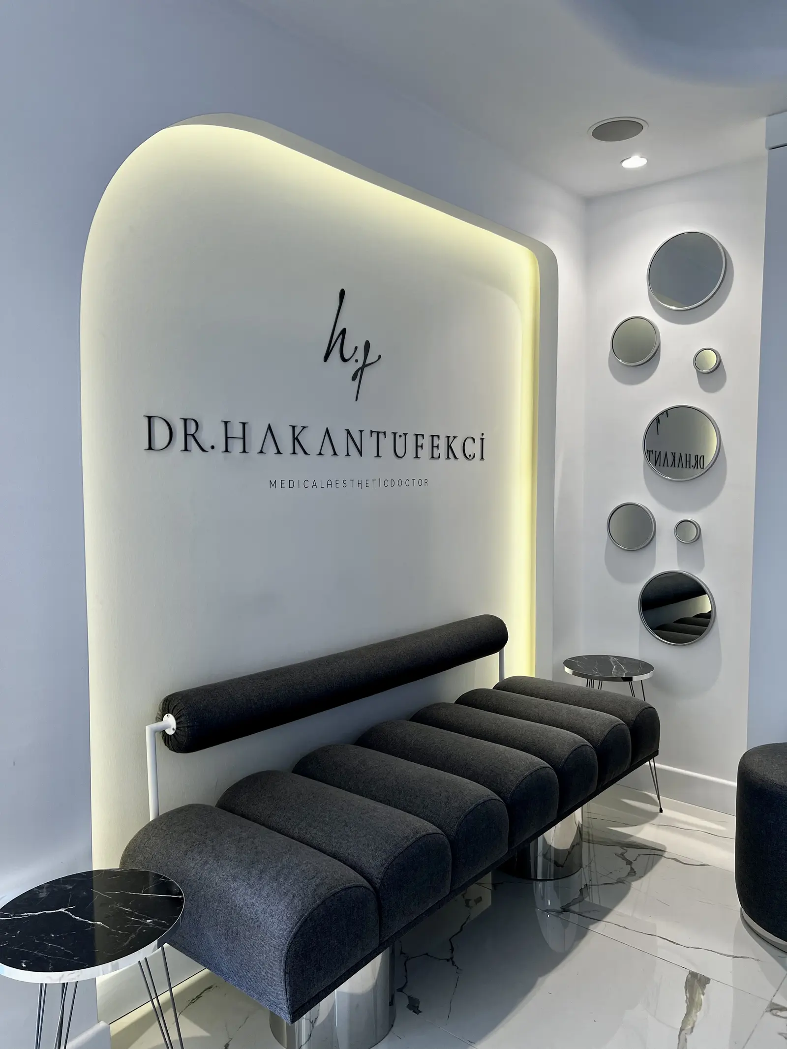 Clinic-provided photograph of Dr Hakan Tüfekçi