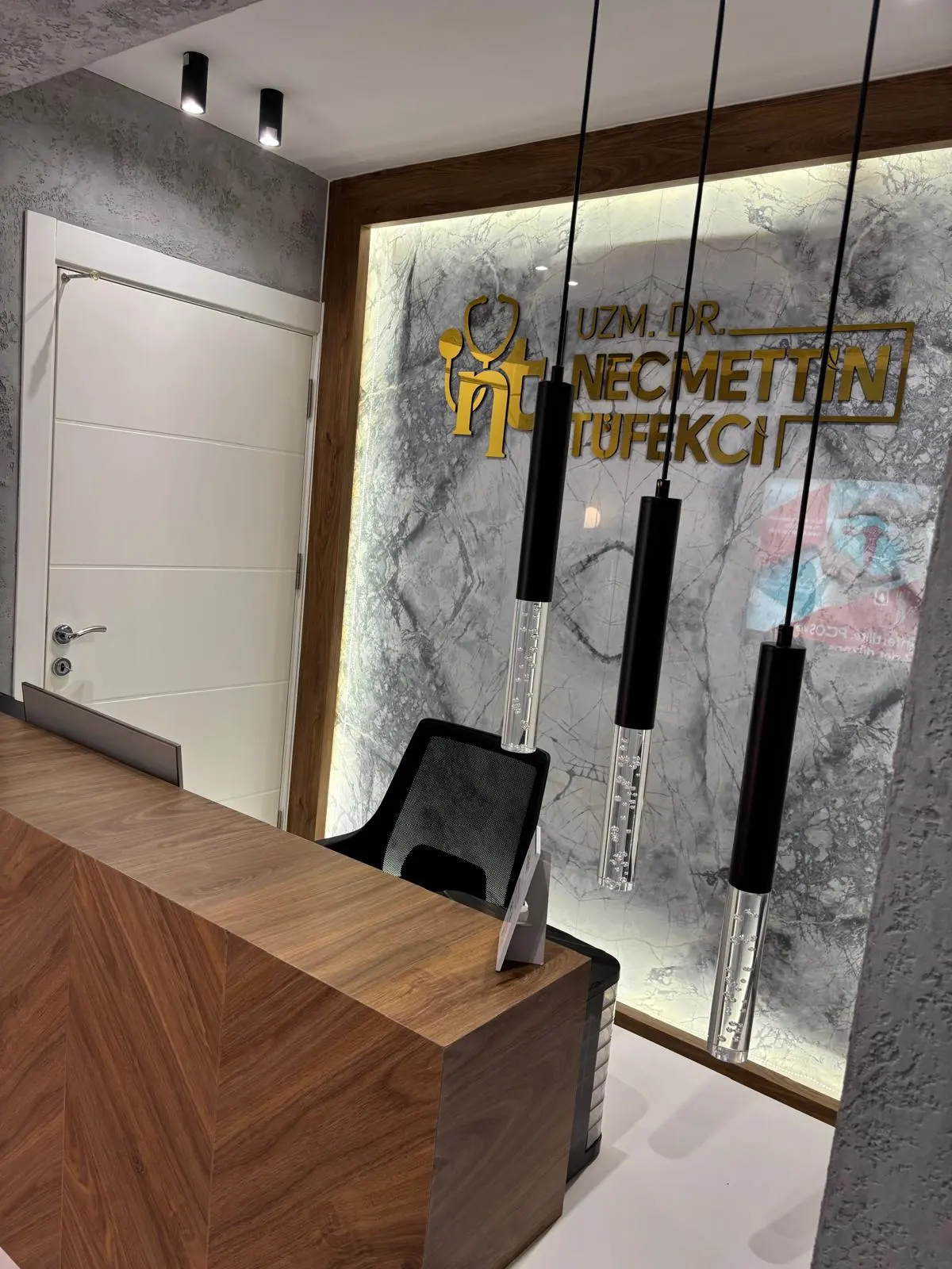 Clinic-provided photograph of Dr Necmettin Tüfekci