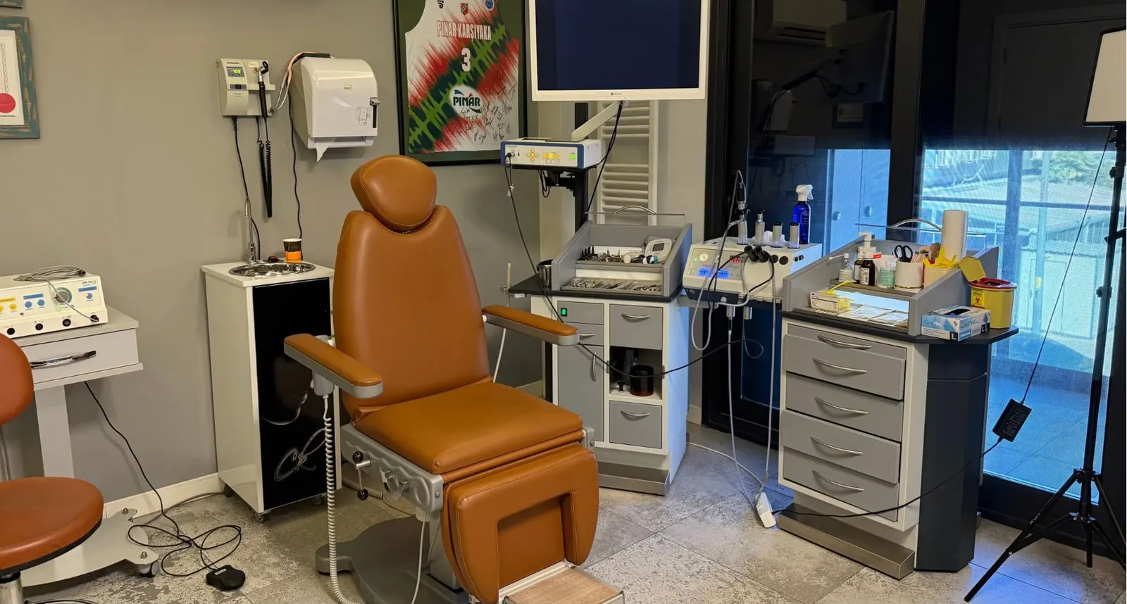 Von der Klinik bereitgestelltes Foto von Dr. Cem Karas