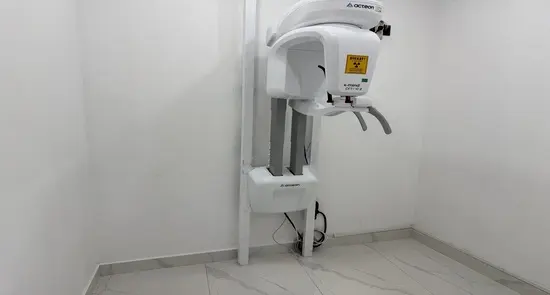 Von der Klinik bereitgestelltes Foto von M.I.D Zahnklinik