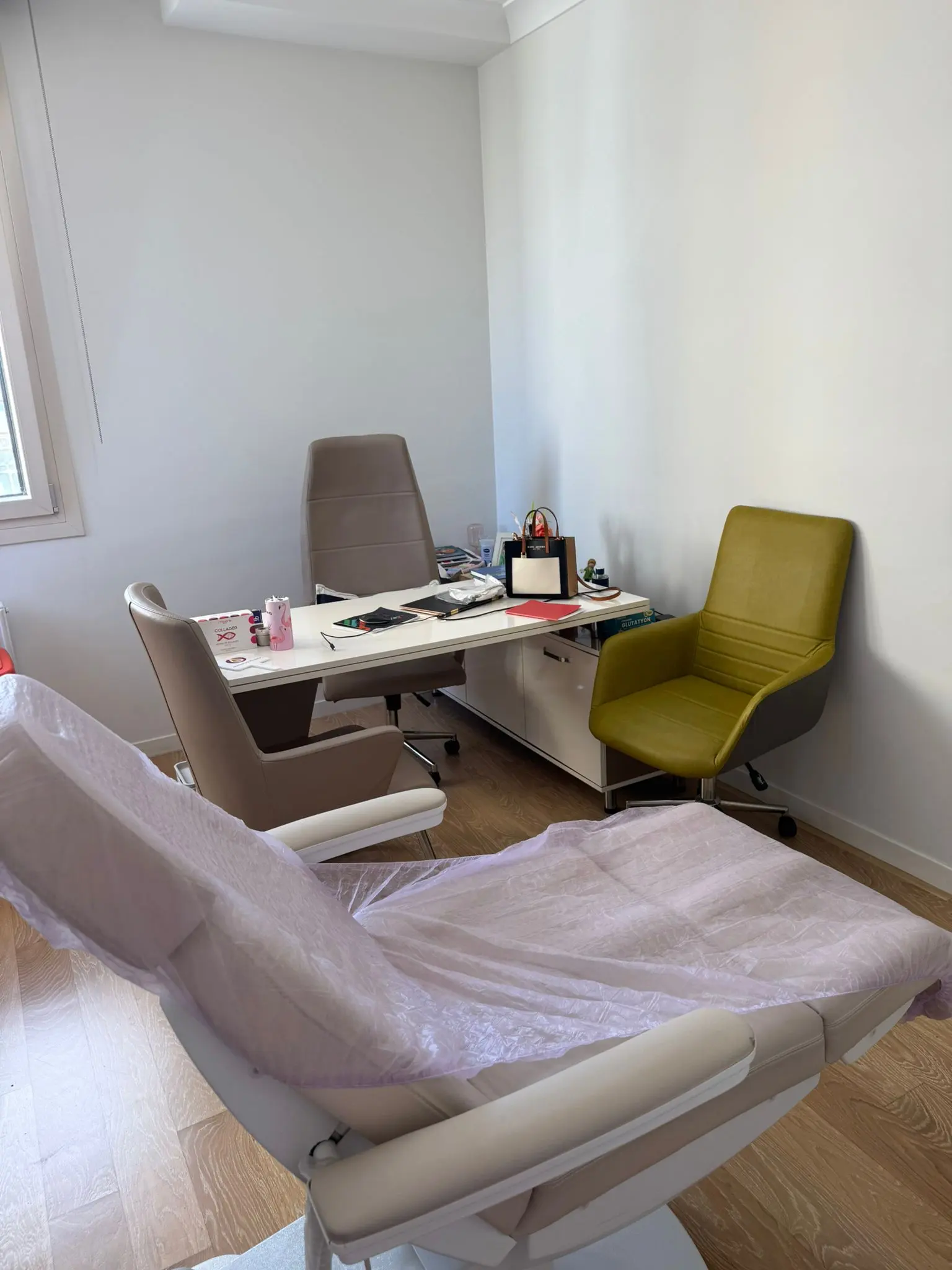 Clinic-provided photograph of Dr Figen Uludağ