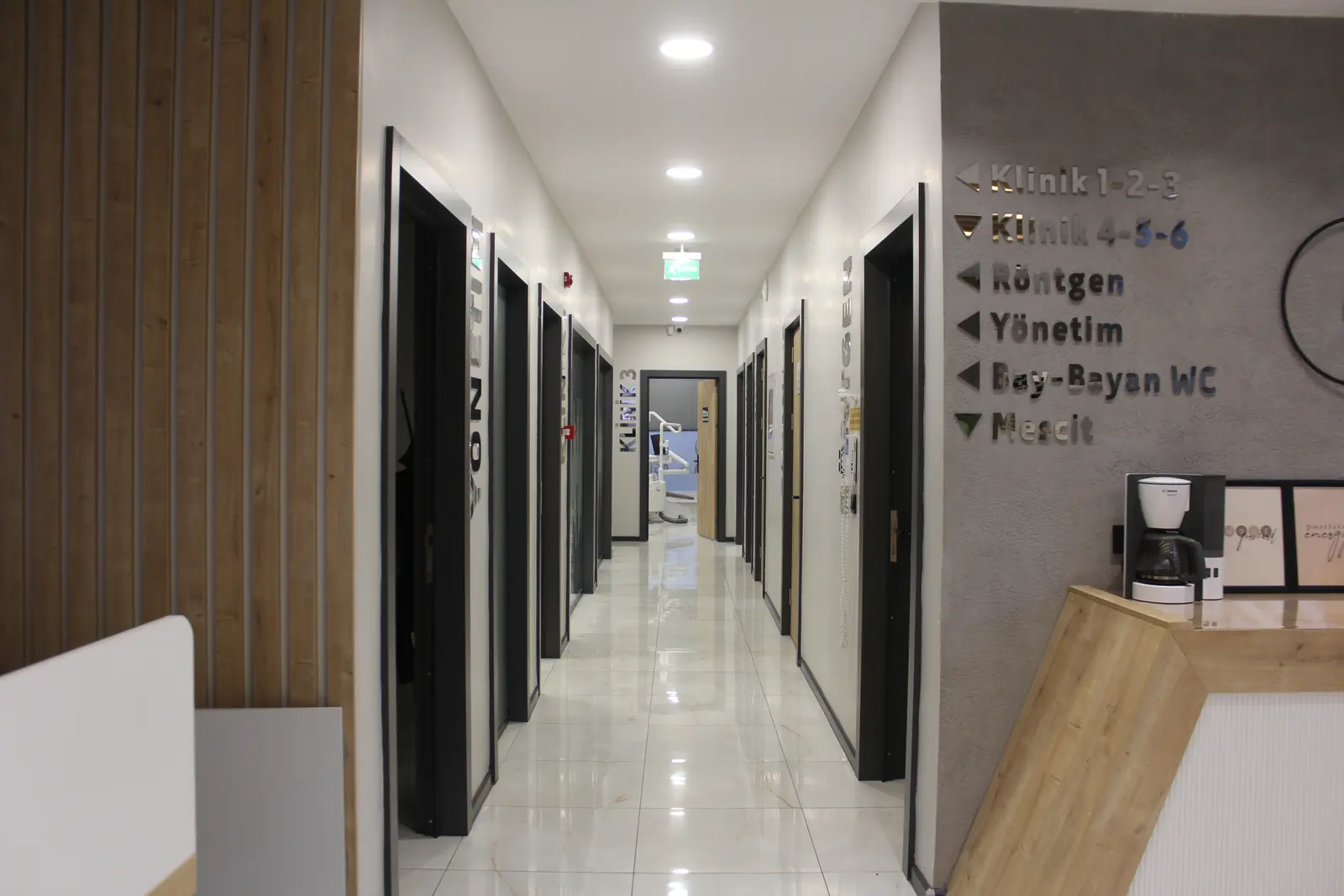 Clinic-provided photograph of Venüs Dental