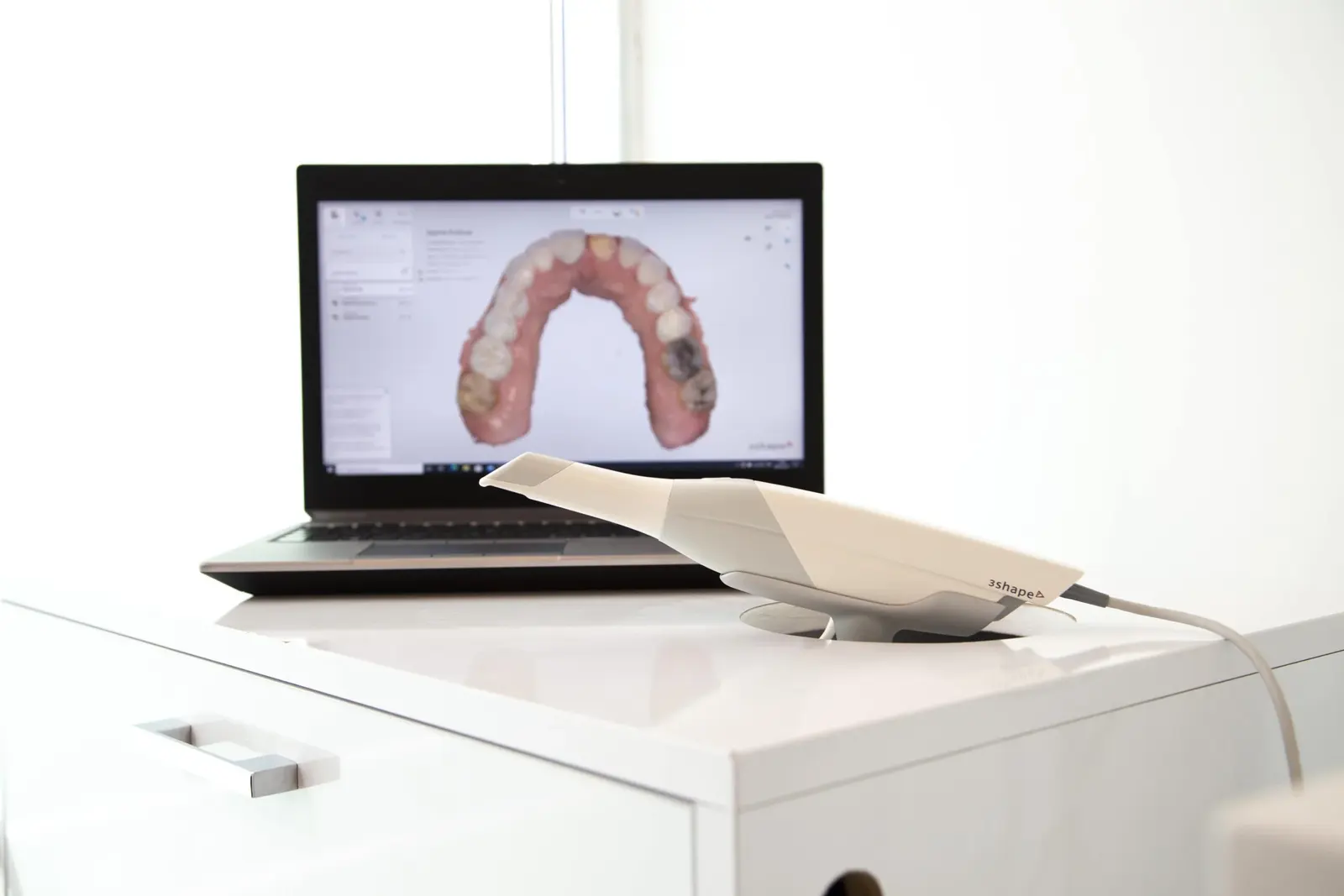 Von der Klinik bereitgestelltes Foto von Milim Dental Hospital