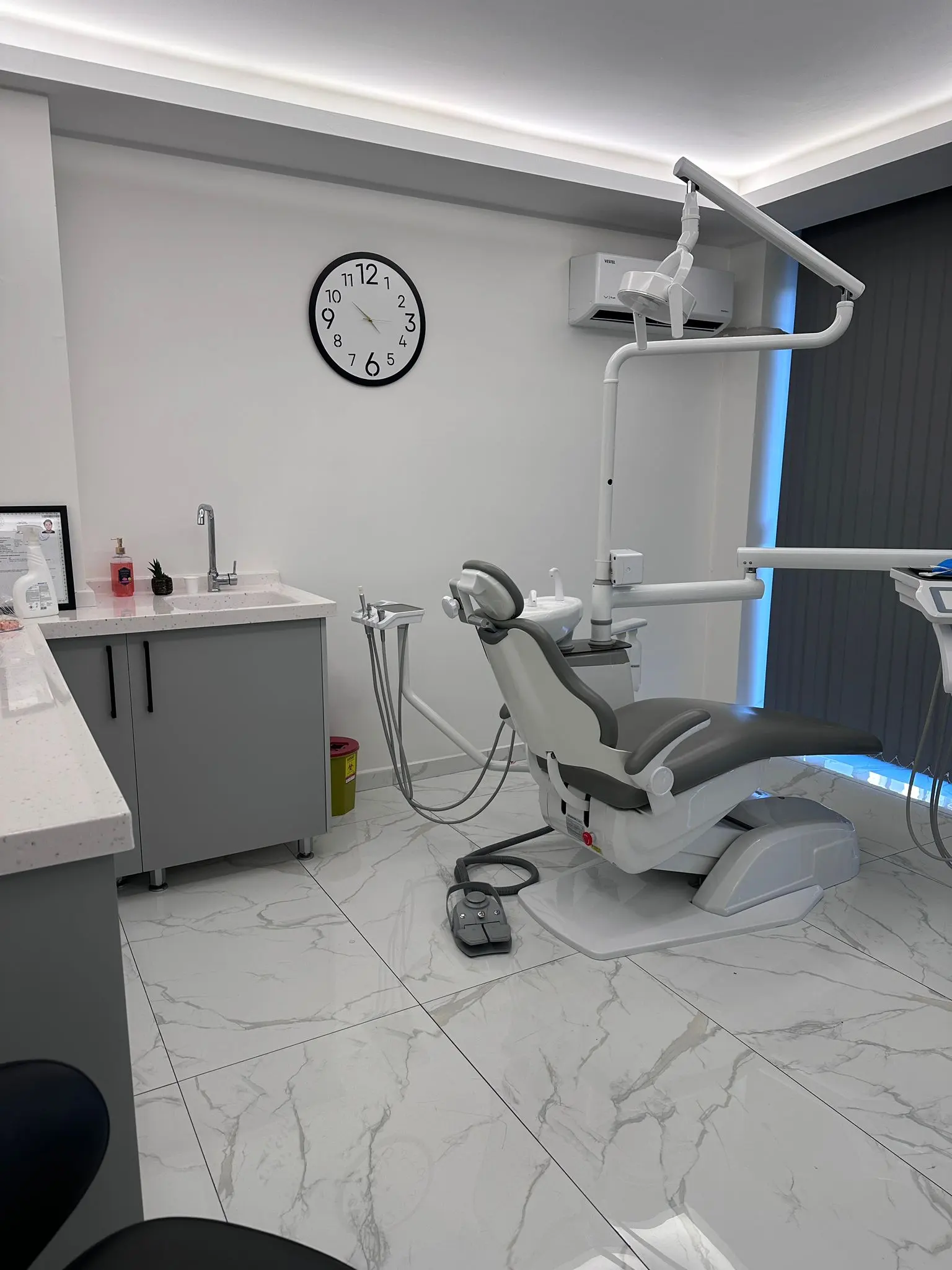 Clinic-provided photograph of Lagün Dental Clinic
