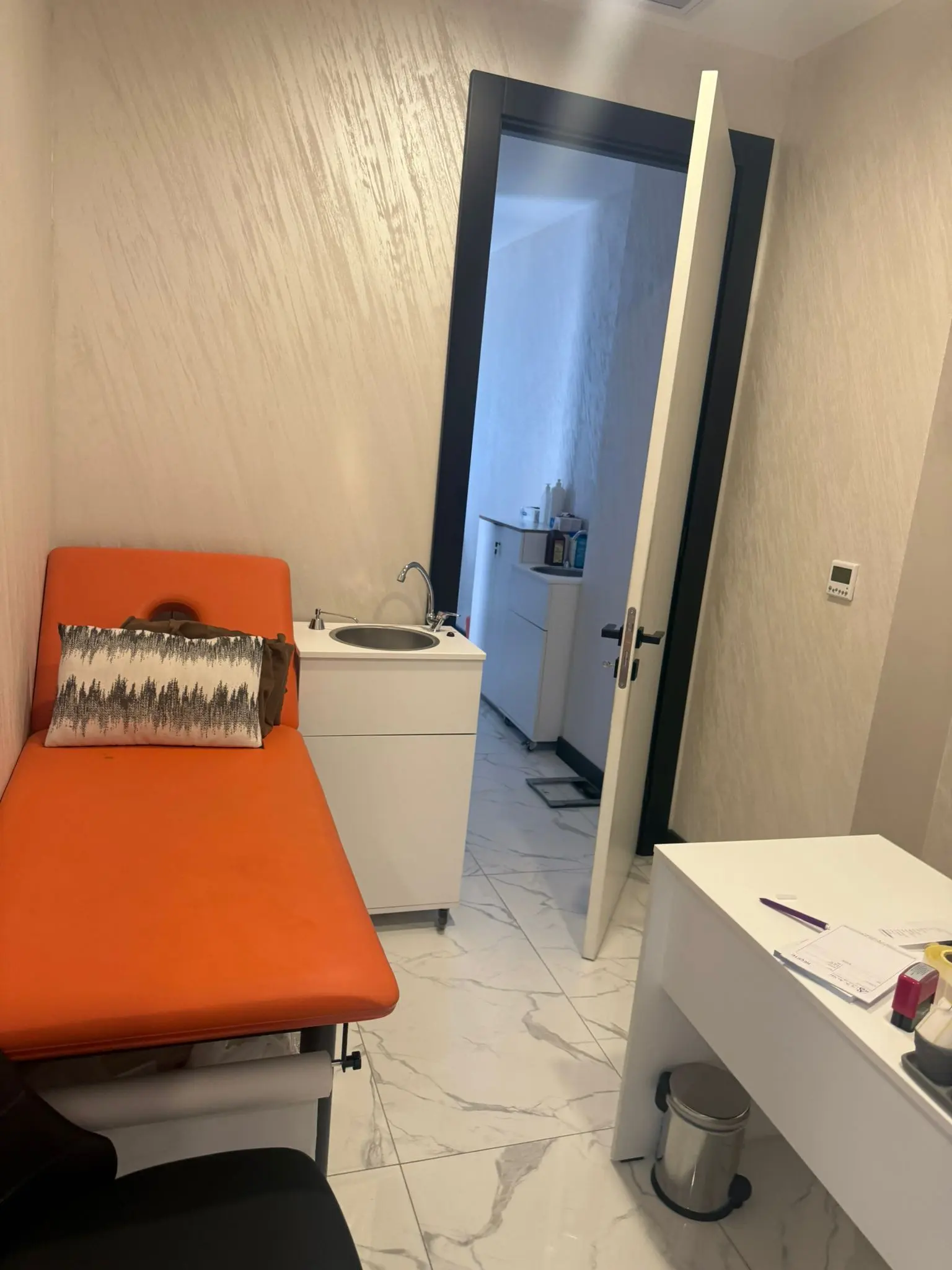 Von der Klinik bereitgestelltes Foto von Dr. Ayşe Saltık