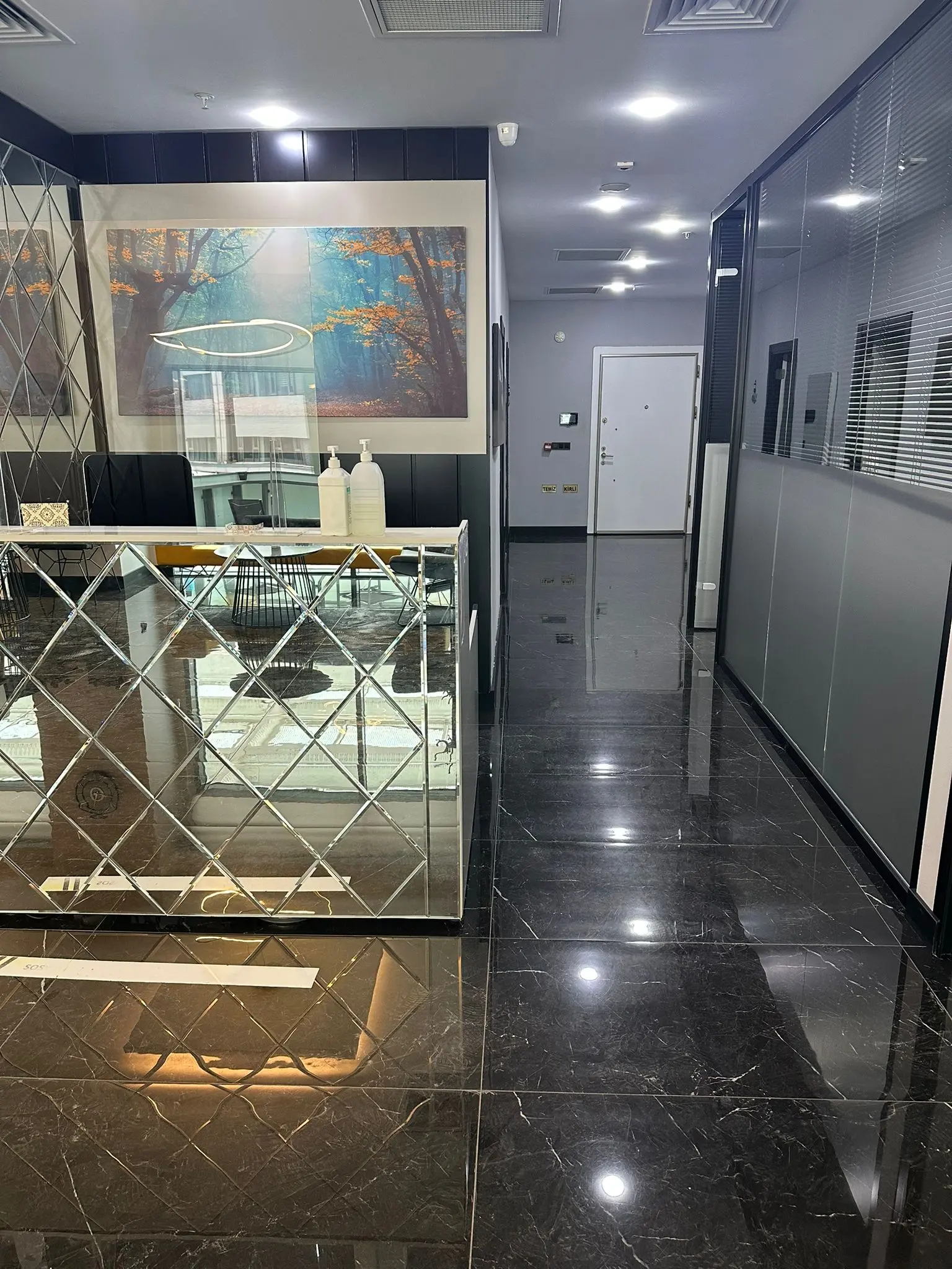 Clinic-provided photograph of Prof. Dr Rıza Önder Günaydın