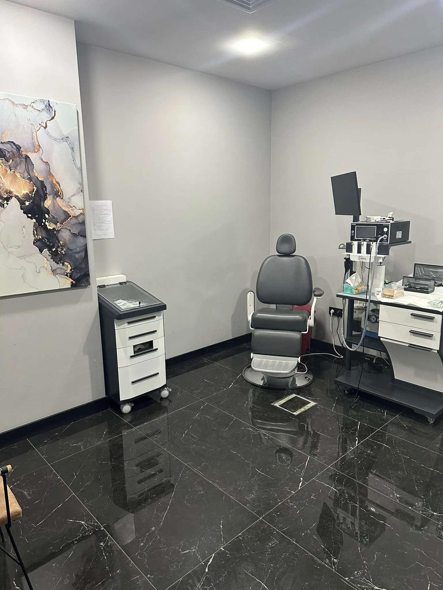 Clinic-provided photograph of Prof. Dr Rıza Önder Günaydın