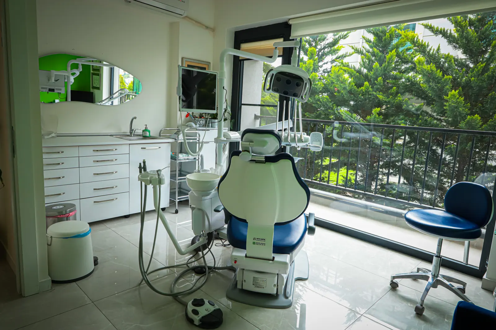 Von der Klinik bereitgestelltes Foto von Sevgi Savaş Akbaş Zahnklinik