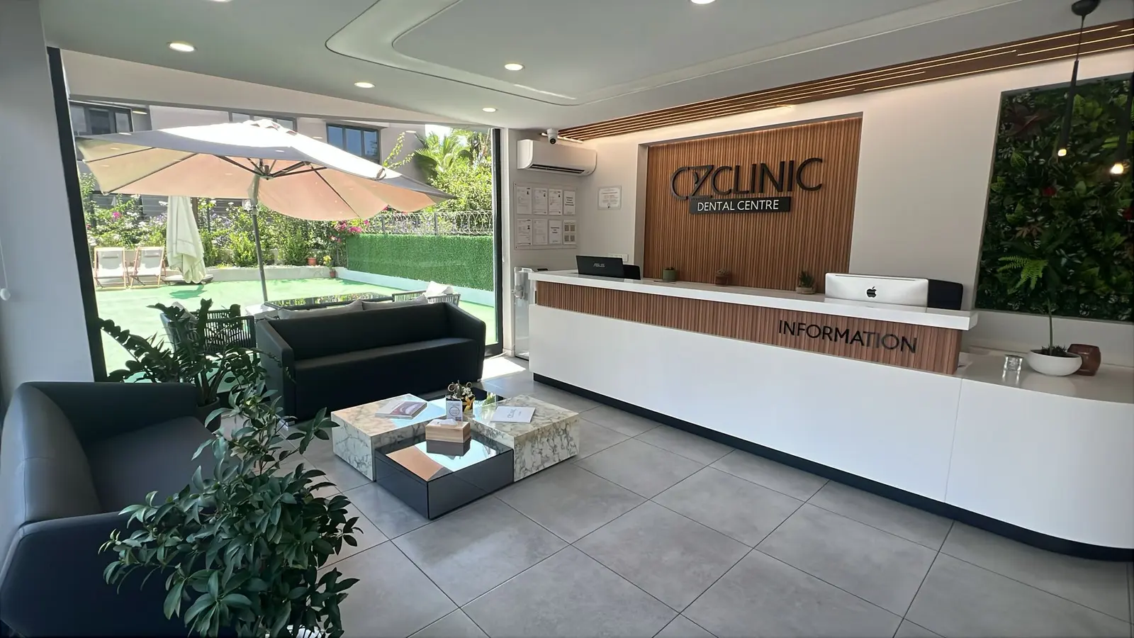 Clinic-provided photograph of Oz Clinic