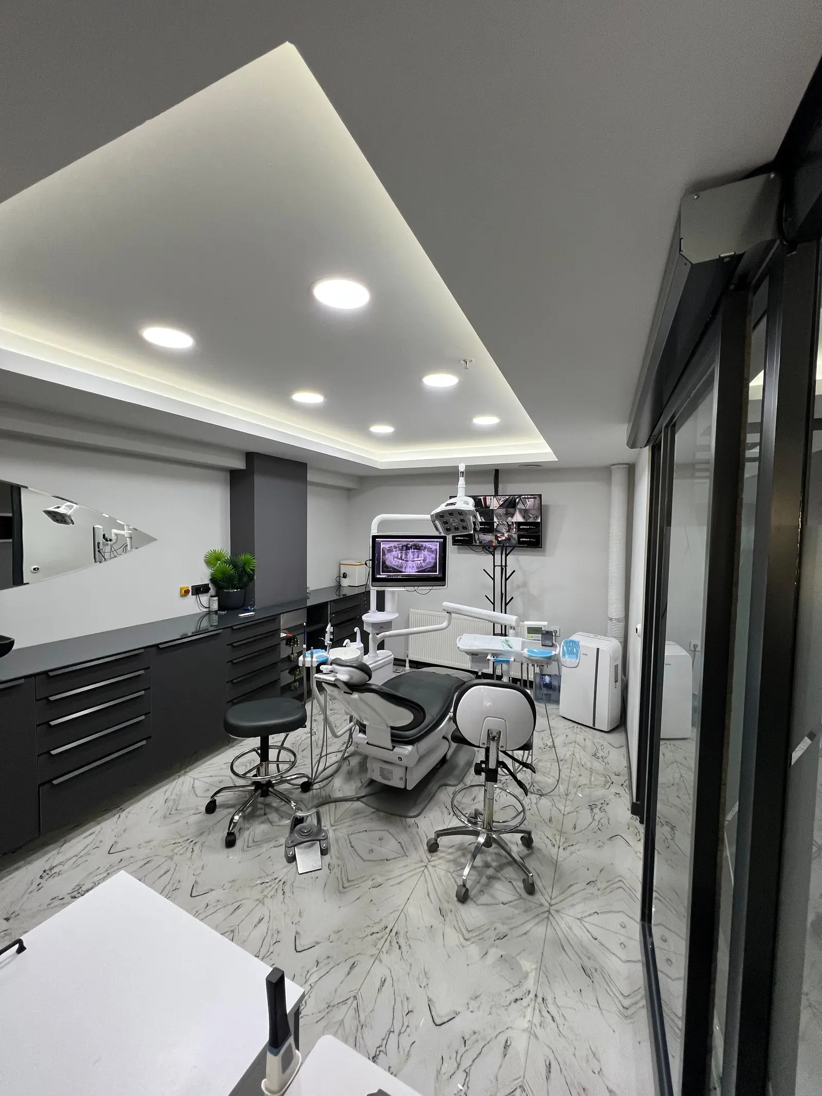 Clinic-provided photograph of Barident Dental Clinic