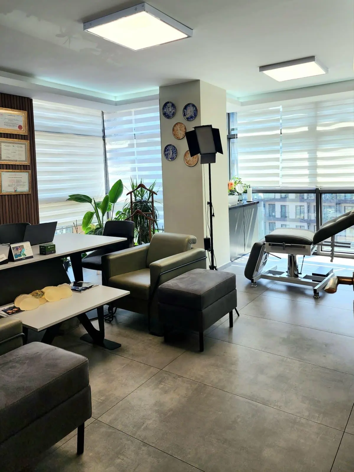 Von der Klinik bereitgestelltes Foto von Dr. Alper Derviş