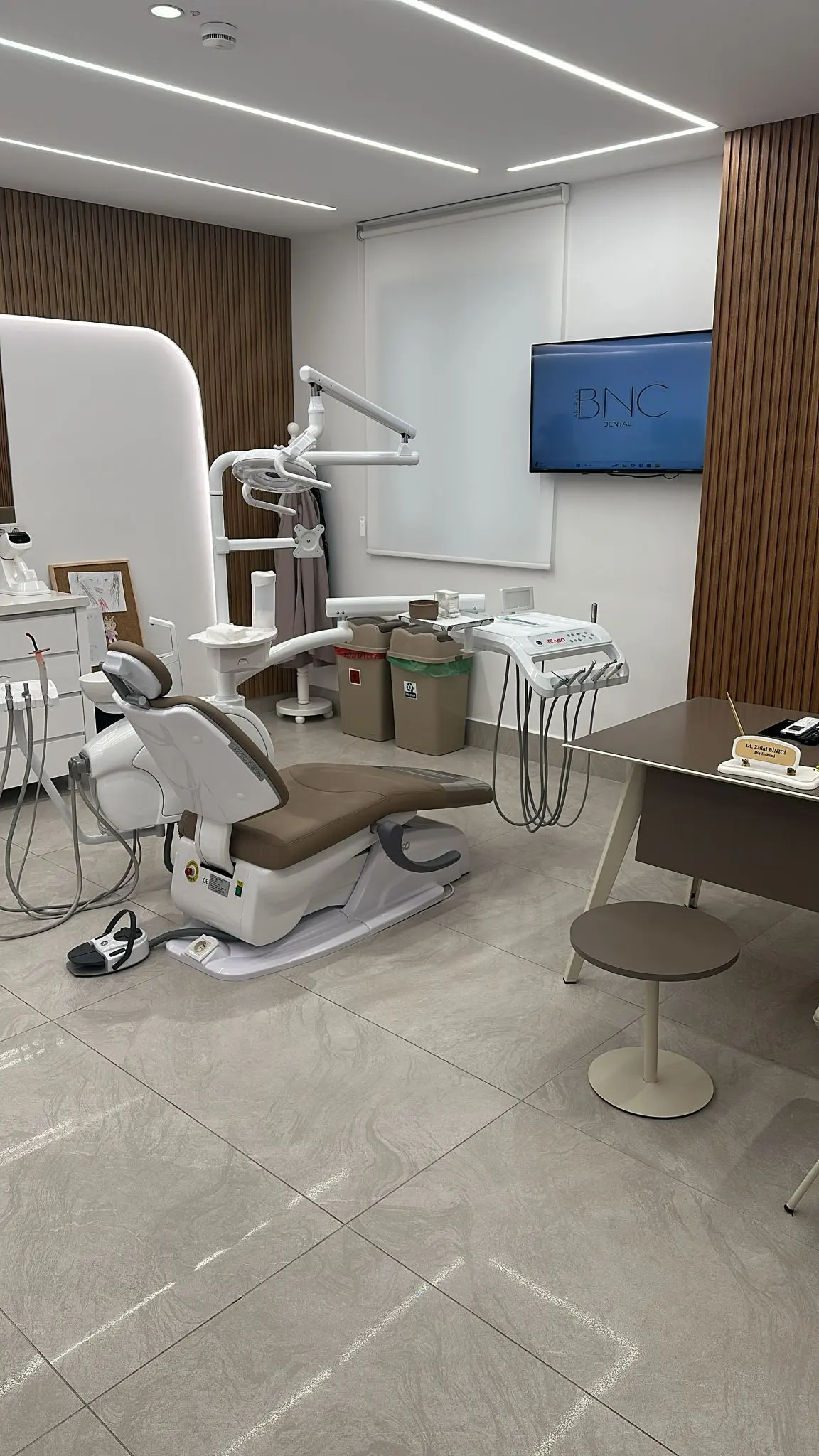 Clinic-provided photograph of Bnc Dental