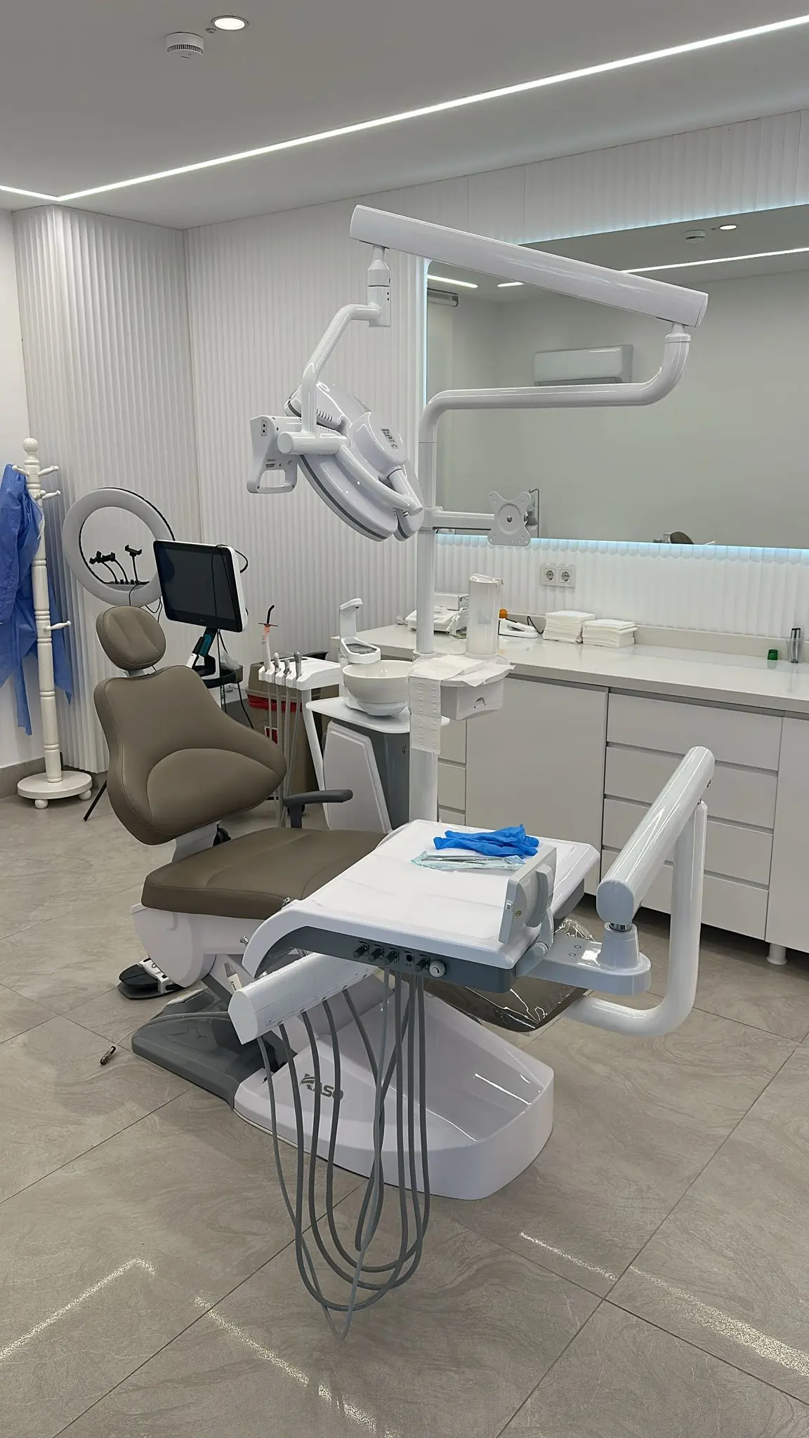 Clinic-provided photograph of Bnc Dental