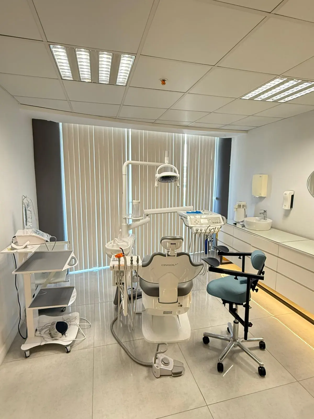 Clinic-provided photograph of Dr Rüyan Genç Tunç