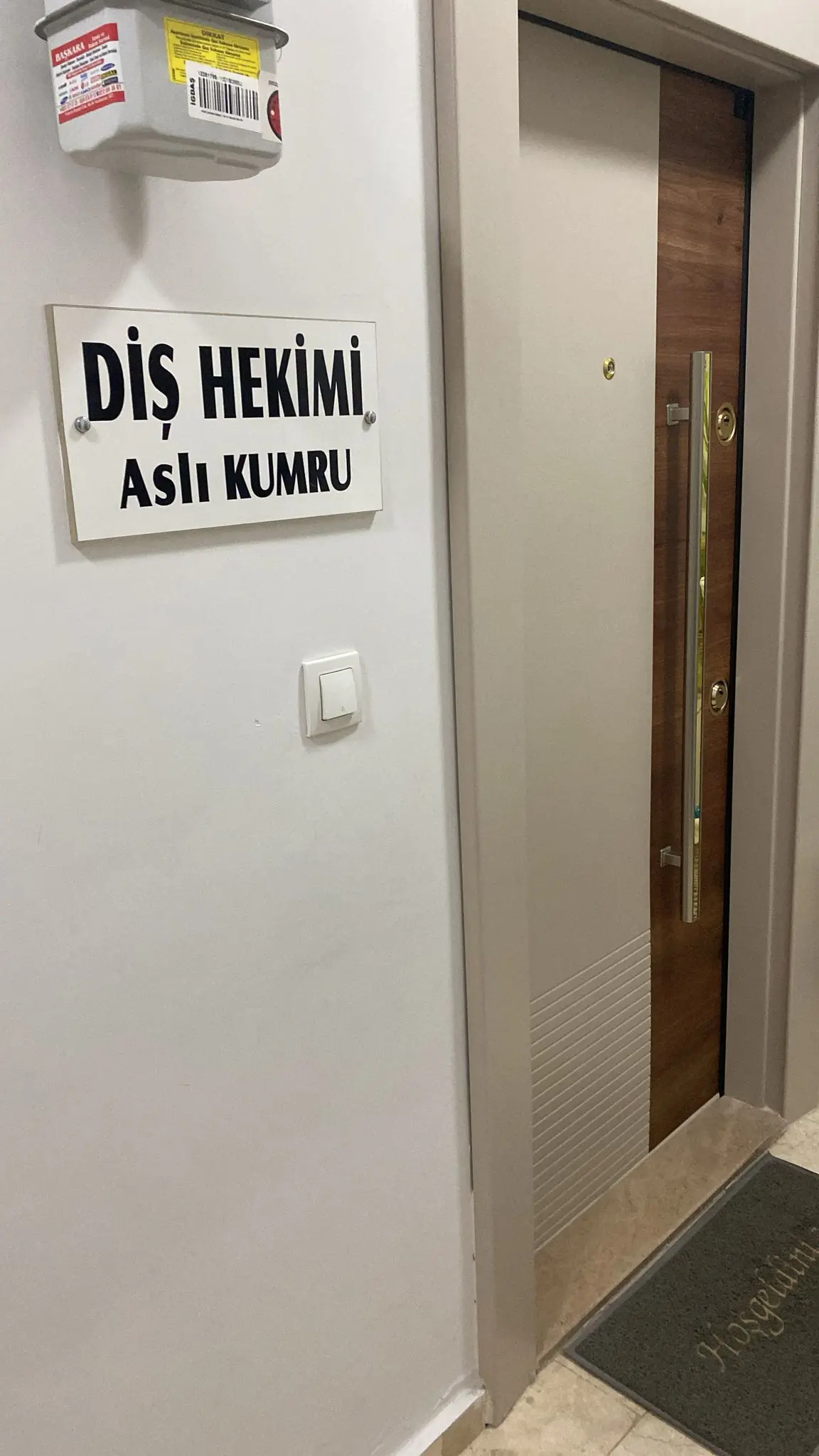 Clinic-provided photograph of Dr Nimet Aslı Kumru