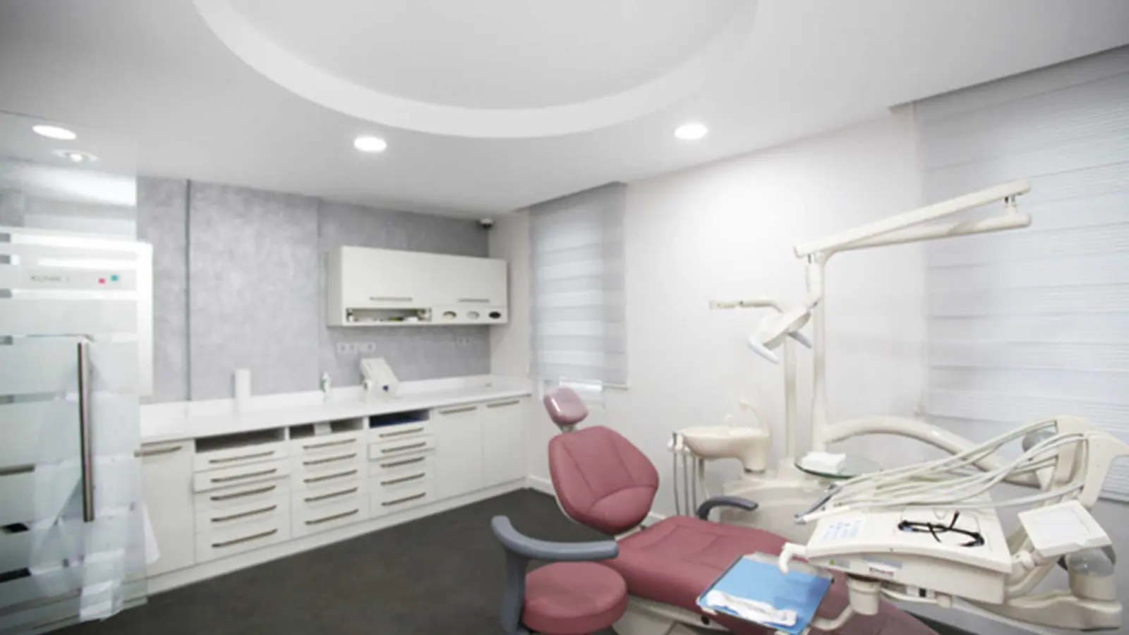 Clinic-provided photograph of Antera Dental Clinic