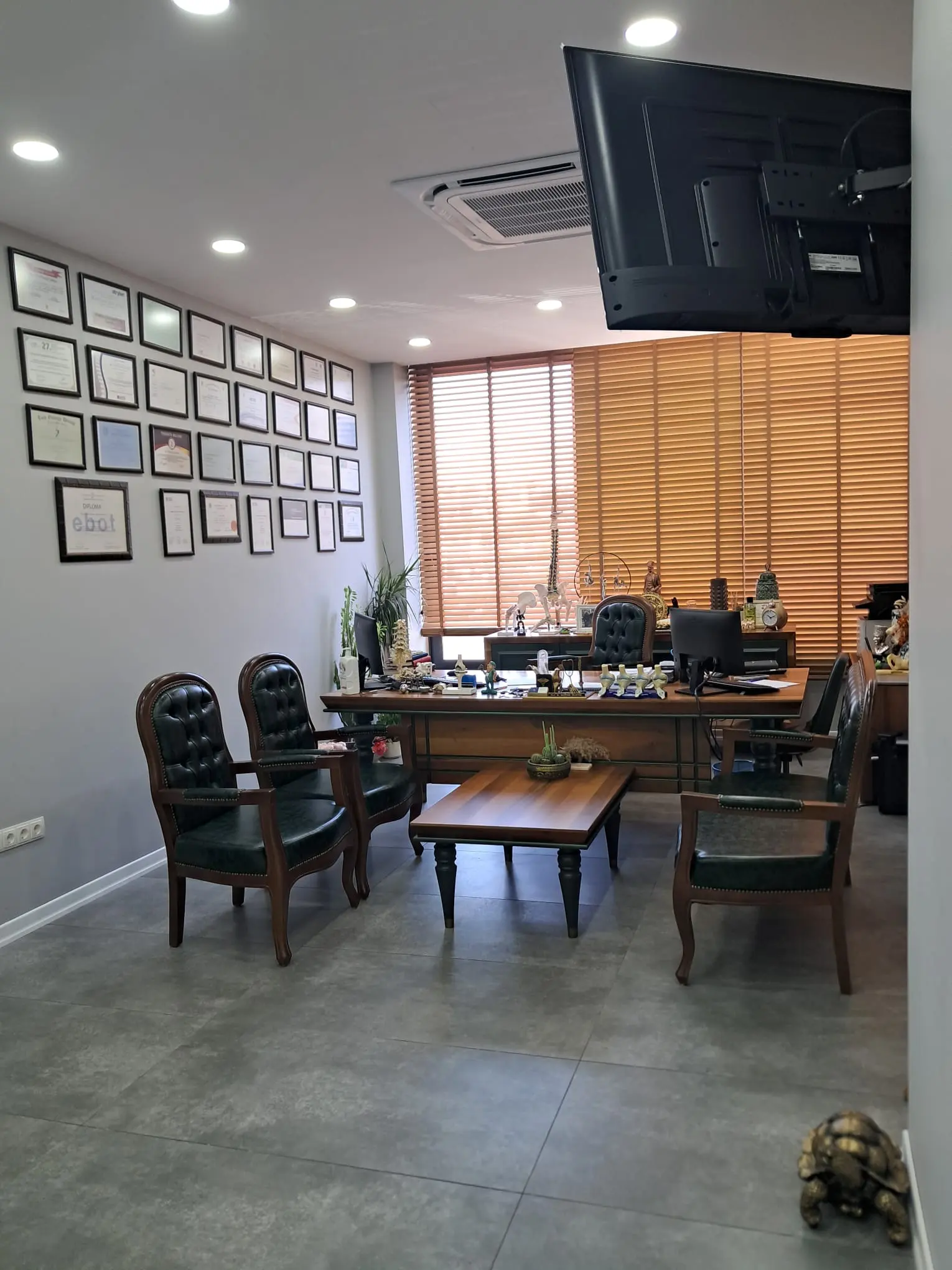 Clinic-provided photograph of Prof. Dr Mustafa Çeliktaş