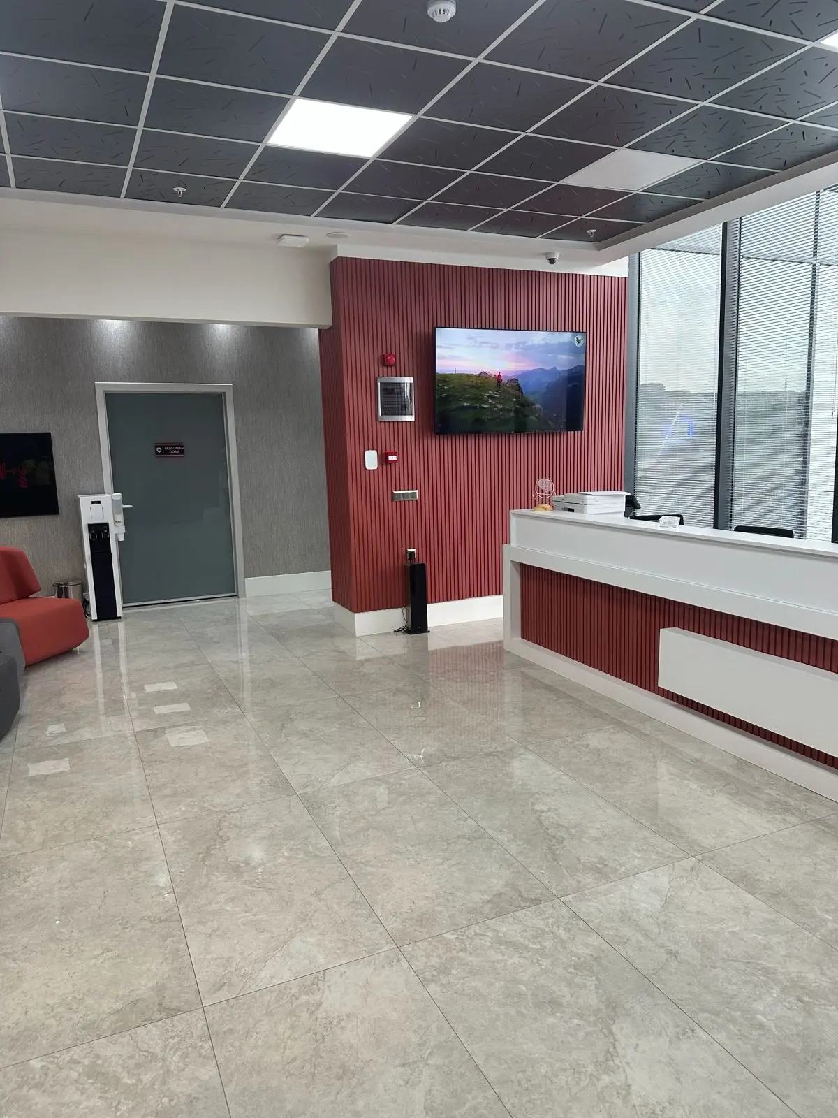 Clinic-provided photograph of Prof. Dr Bülent Düz
