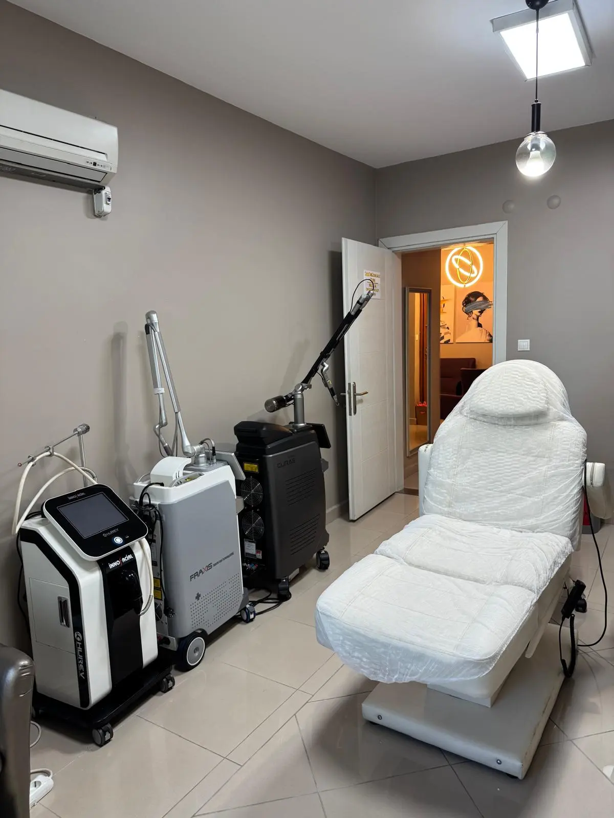 Von der Klinik bereitgestelltes Foto von Dr. Cemile Derya Tekeş