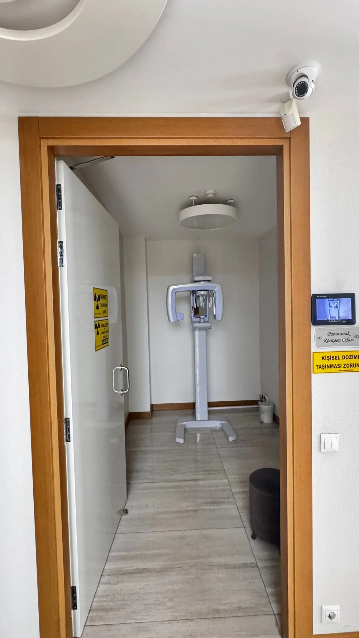 Clinic-provided photograph of Hande Kahya Dental Clinic
