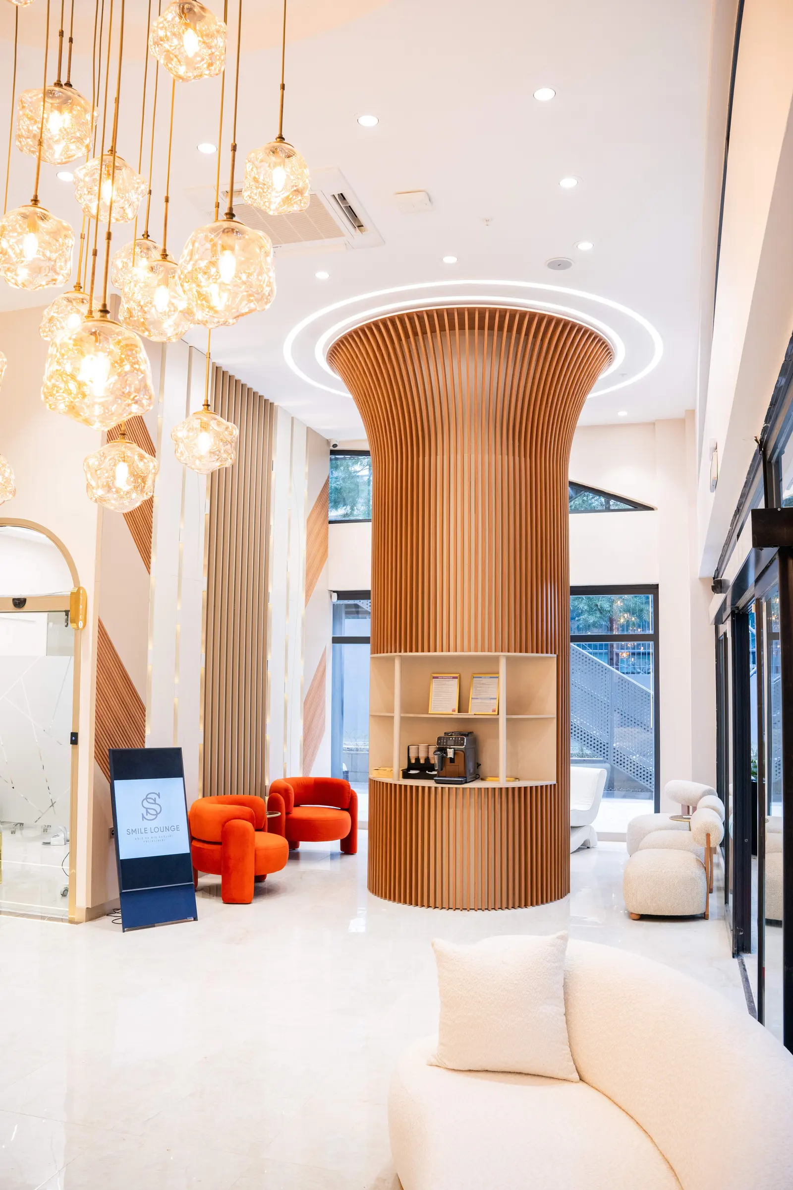 Von der Klinik bereitgestelltes Foto von Smile Lounge