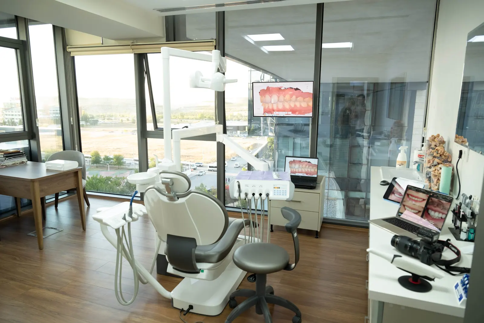 Von der Klinik bereitgestelltes Foto von Dr. Burcu Toksoy
