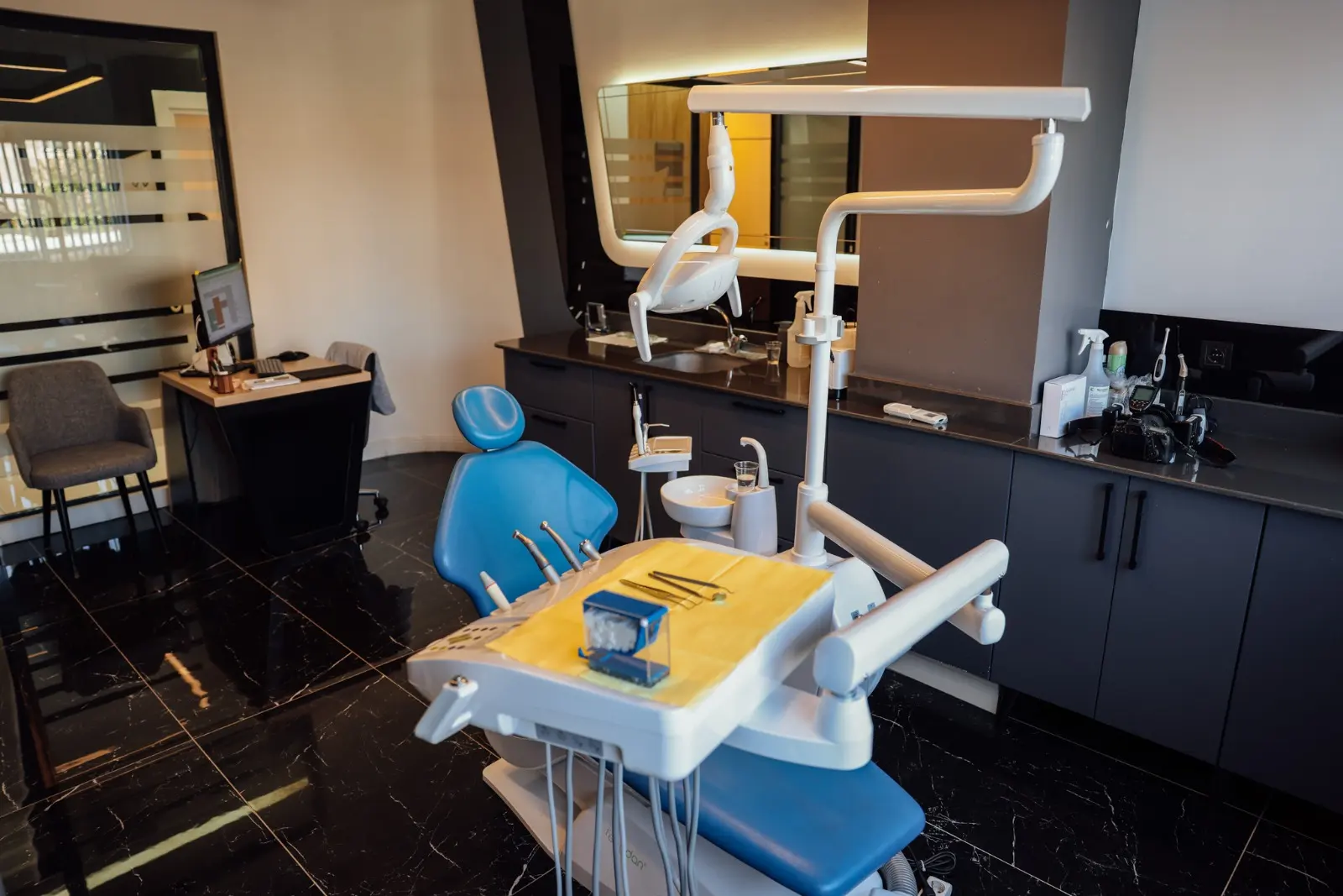 Clinic-provided photograph of Ereğli Dental Clinic