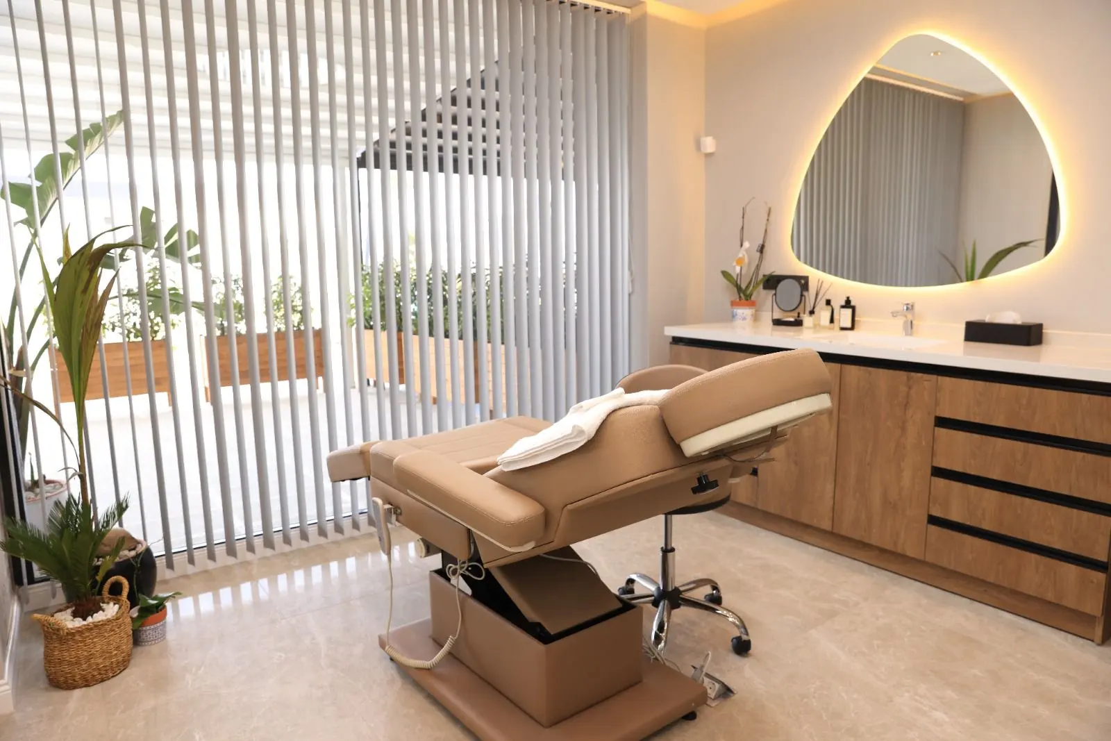 Von der Klinik bereitgestelltes Foto von Dr. Kerem Çolakoğlu