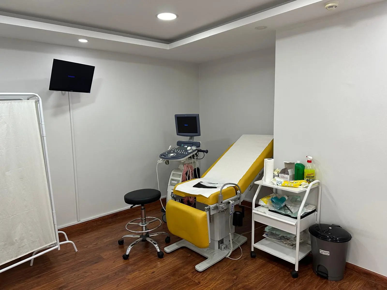 Von der Klinik bereitgestelltes Foto von Assoc. Prof. Dr. Bulat Aytek Şık
