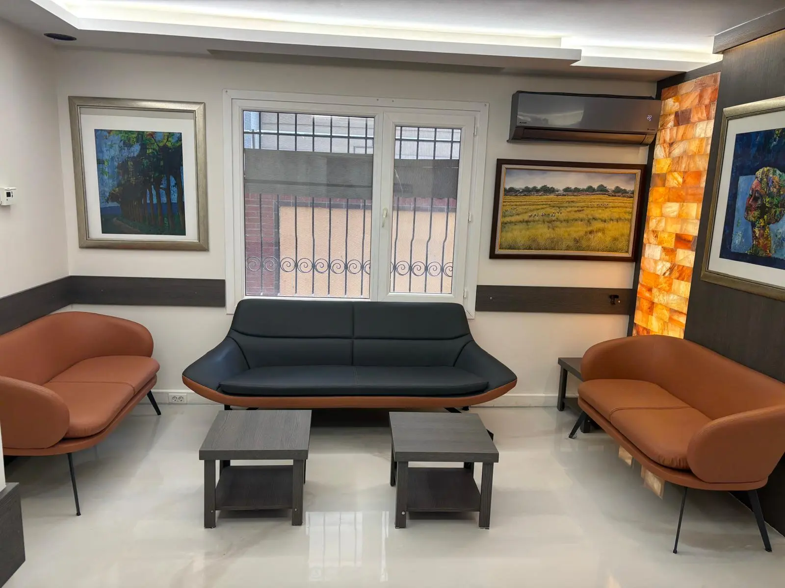 Clinic-provided photograph of Prof. Dr Atakan Aydın
