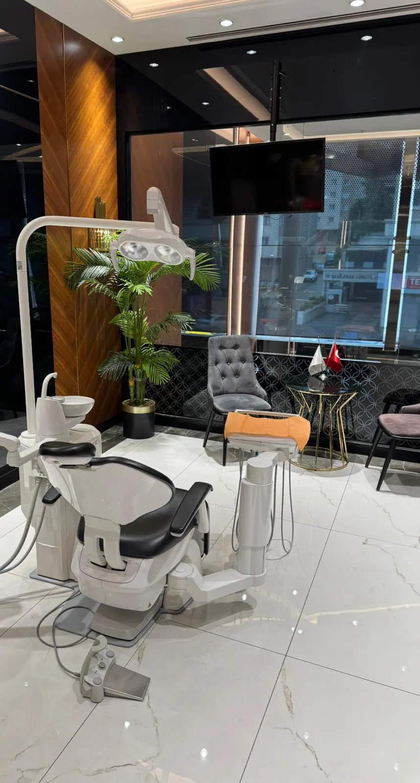 Von der Klinik bereitgestelltes Foto von S.D.C Zahnklinik