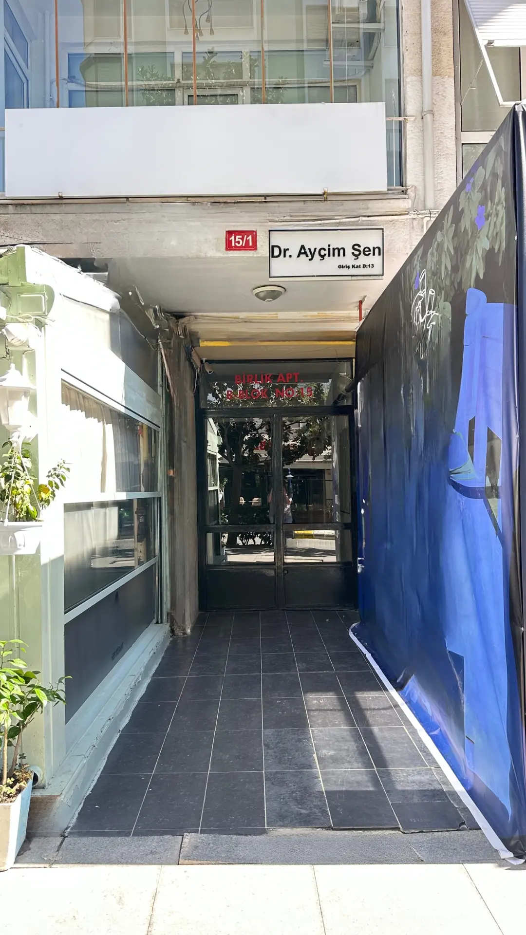 Clinic-provided photograph of Dr Ayçim Şen