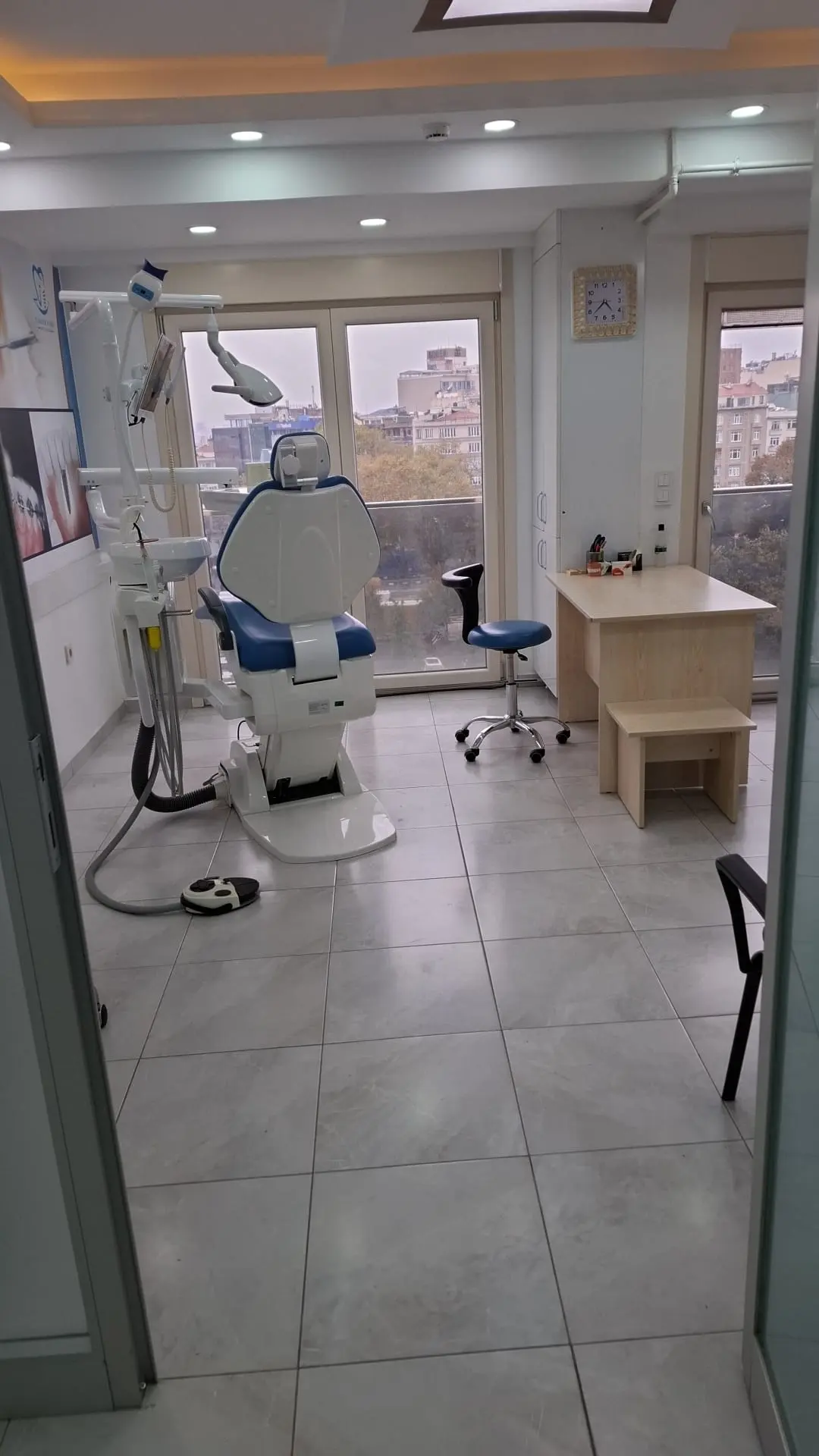 Von der Klinik bereitgestelltes Foto von Taksim Park Zahnklinik