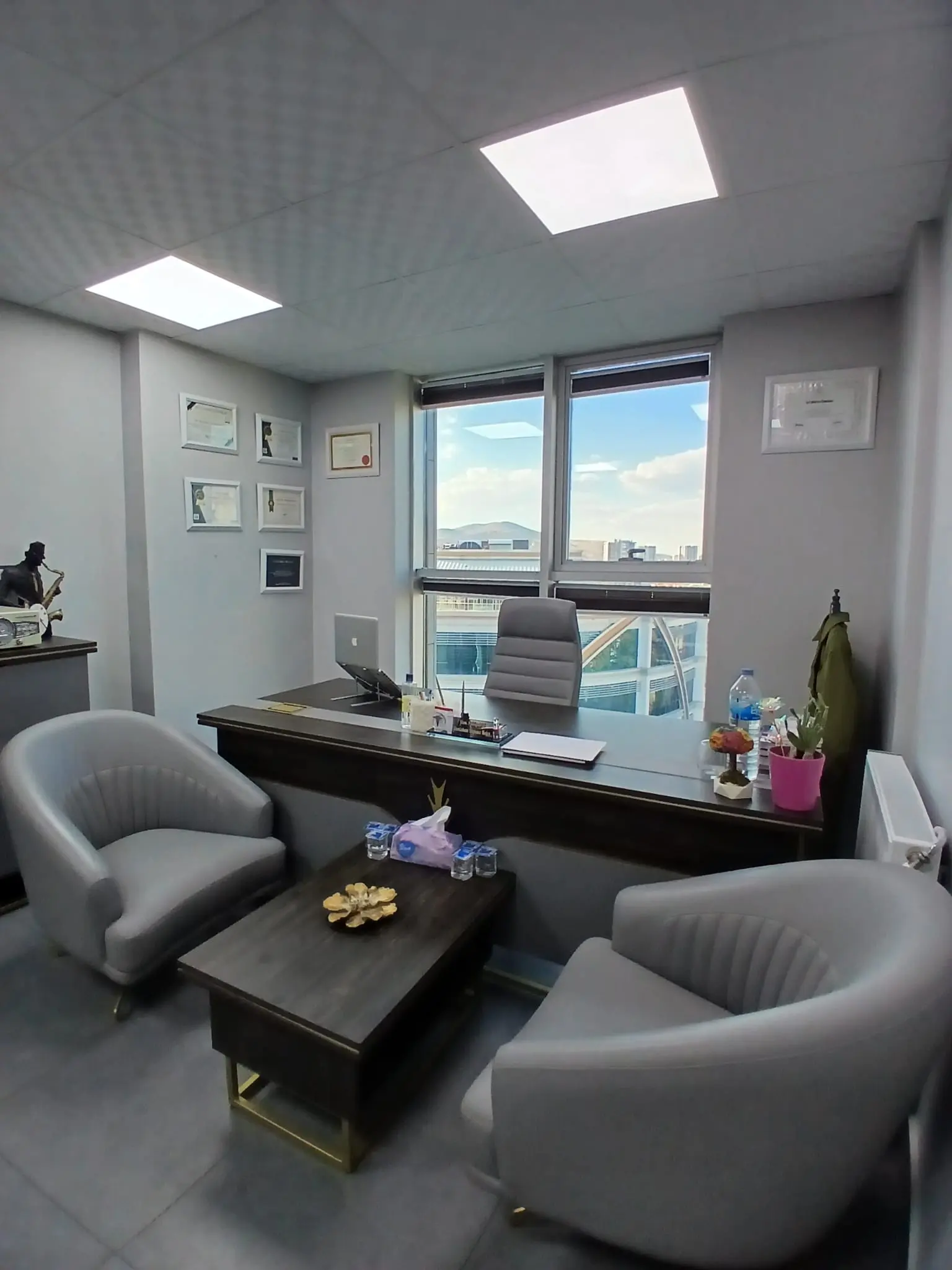 Clinic-provided photograph of Dr Denizhan Danacı Keleş