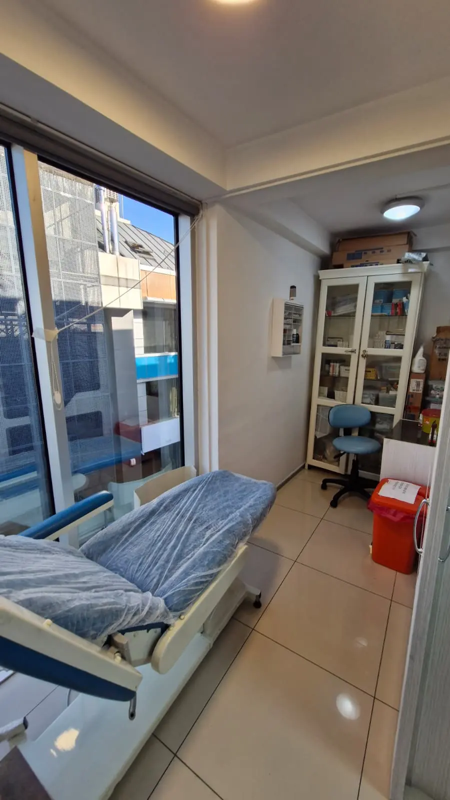 Clinic-provided photograph of Assoc. Prof. Dr Çağatay Uluçay
