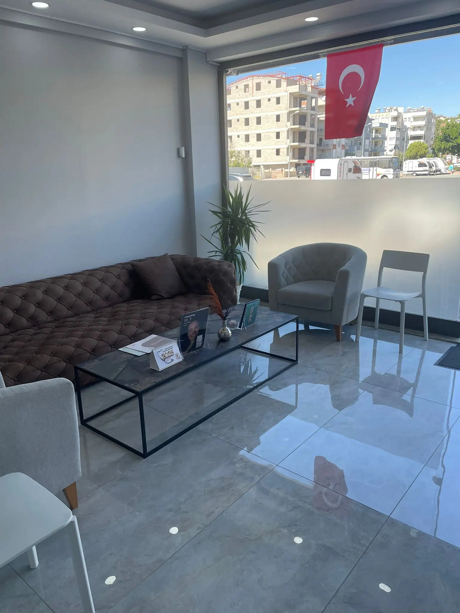 Clinic-provided photograph of Dr Mustafa Işık