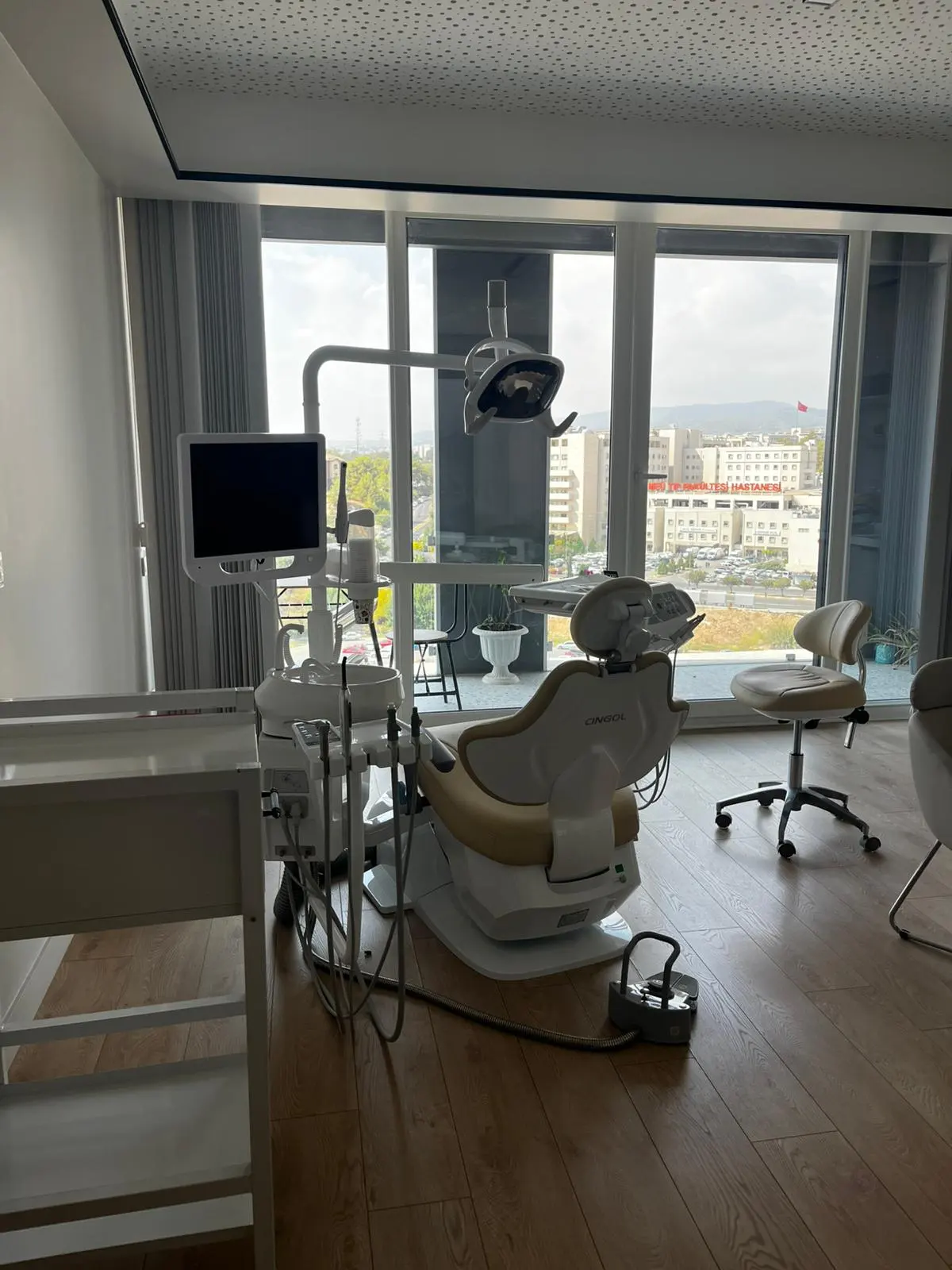 Clinic-provided photograph of Dr Gülbahar Yalçın