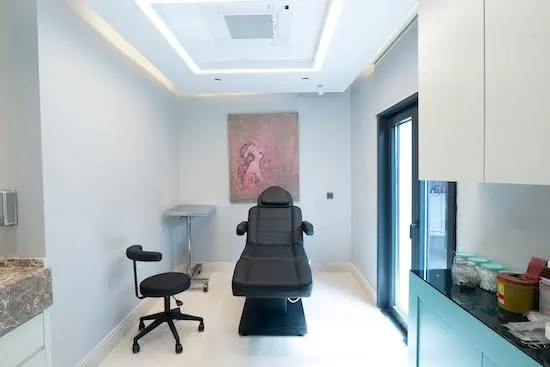 Von der Klinik bereitgestelltes Foto von Dr. Şafak Çakır