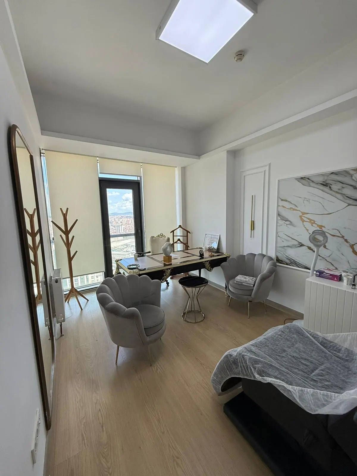 Von der Klinik bereitgestelltes Foto von Dr. Ferhat Hanikoğlu